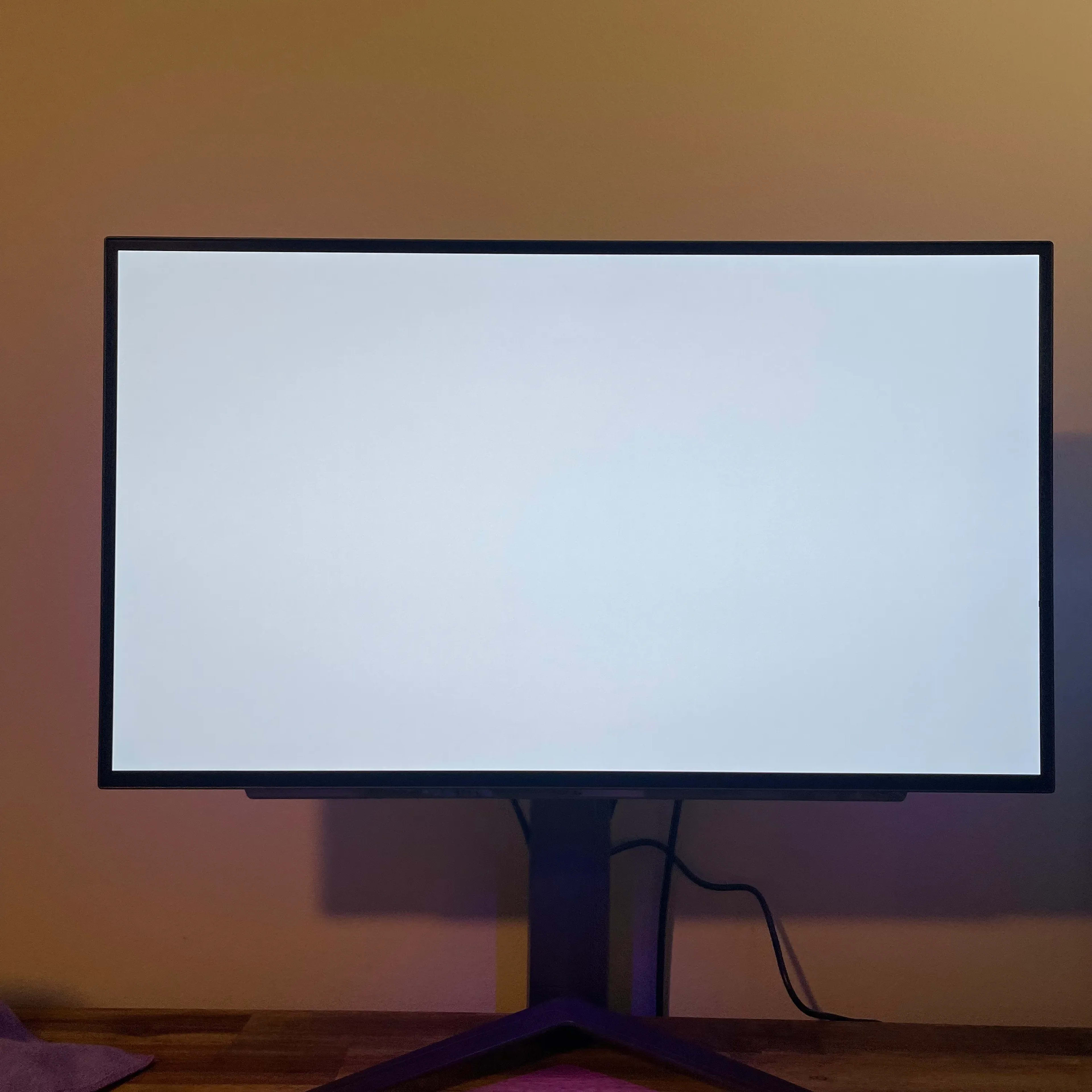 LG 27" UltraGear OLED Gaming Monitor - 27GR95QE-B 2k 240Hz