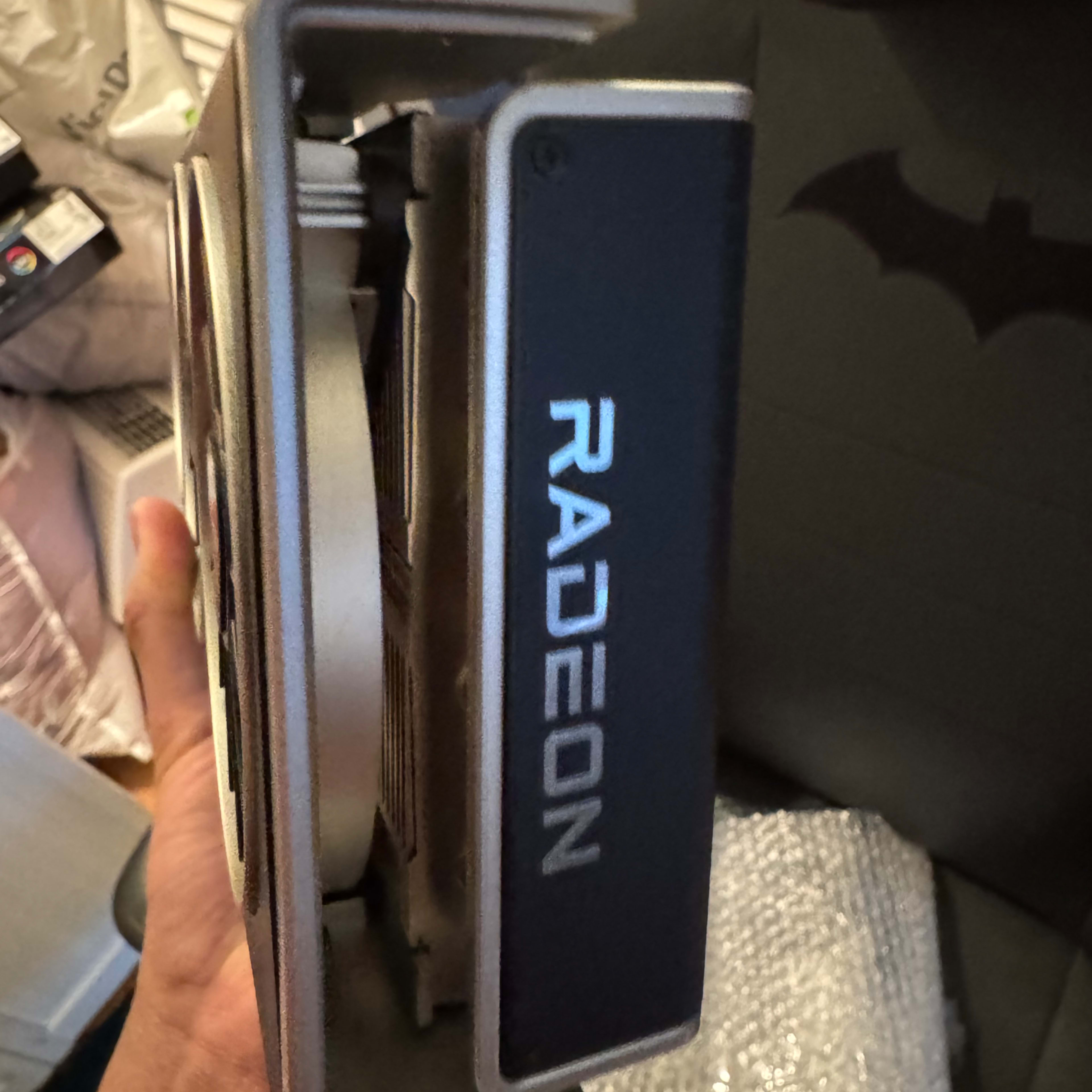 XFX Speedster MERC319 Radeon RX 6750XT - Great Condition | Jawa XFX Speedster MERC319 Radeon RX 6750XT - Great Condition | Jawa