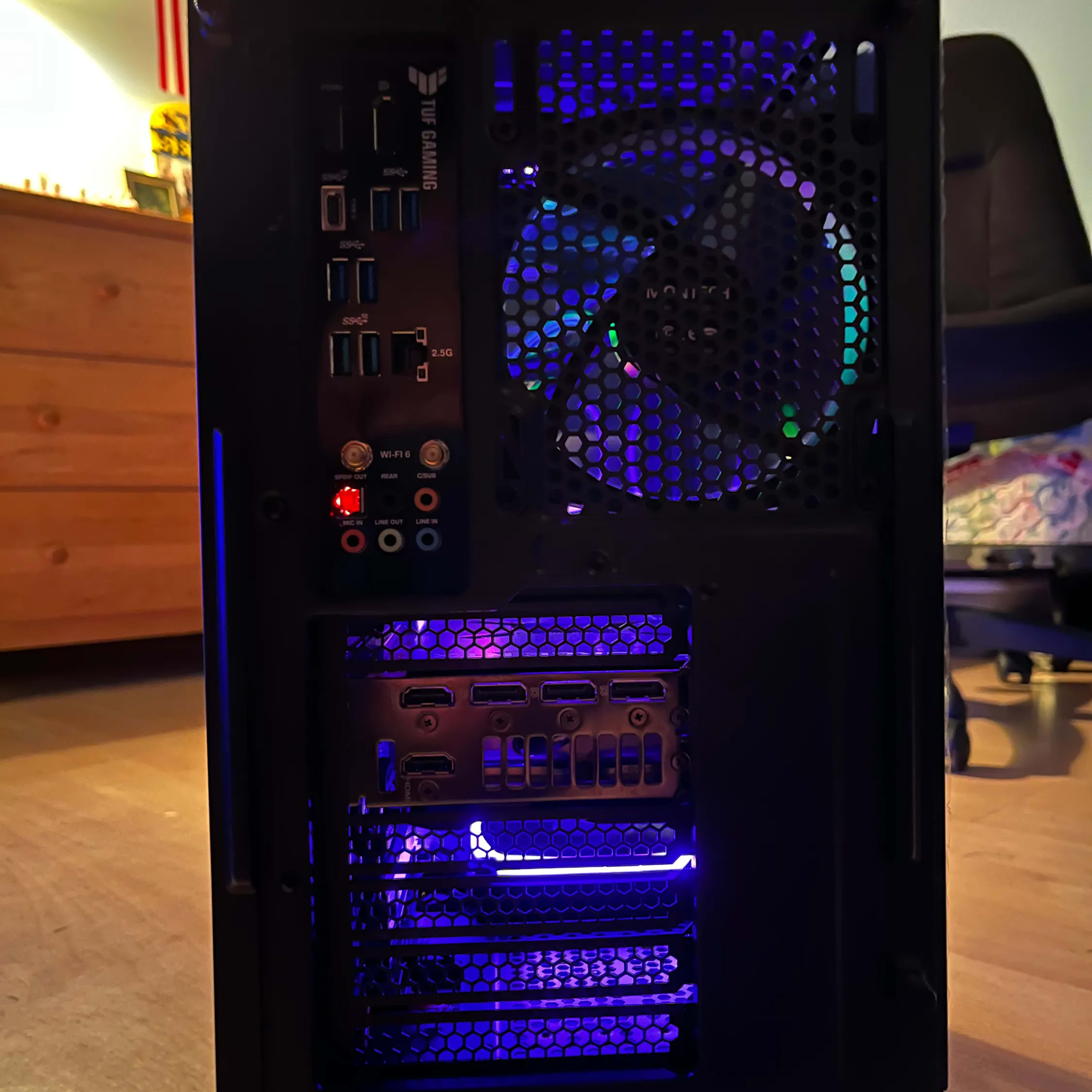 Custom Gaming pc i7-12700KF RTX 3080 32 Gb ram 1Tb storage water cooled