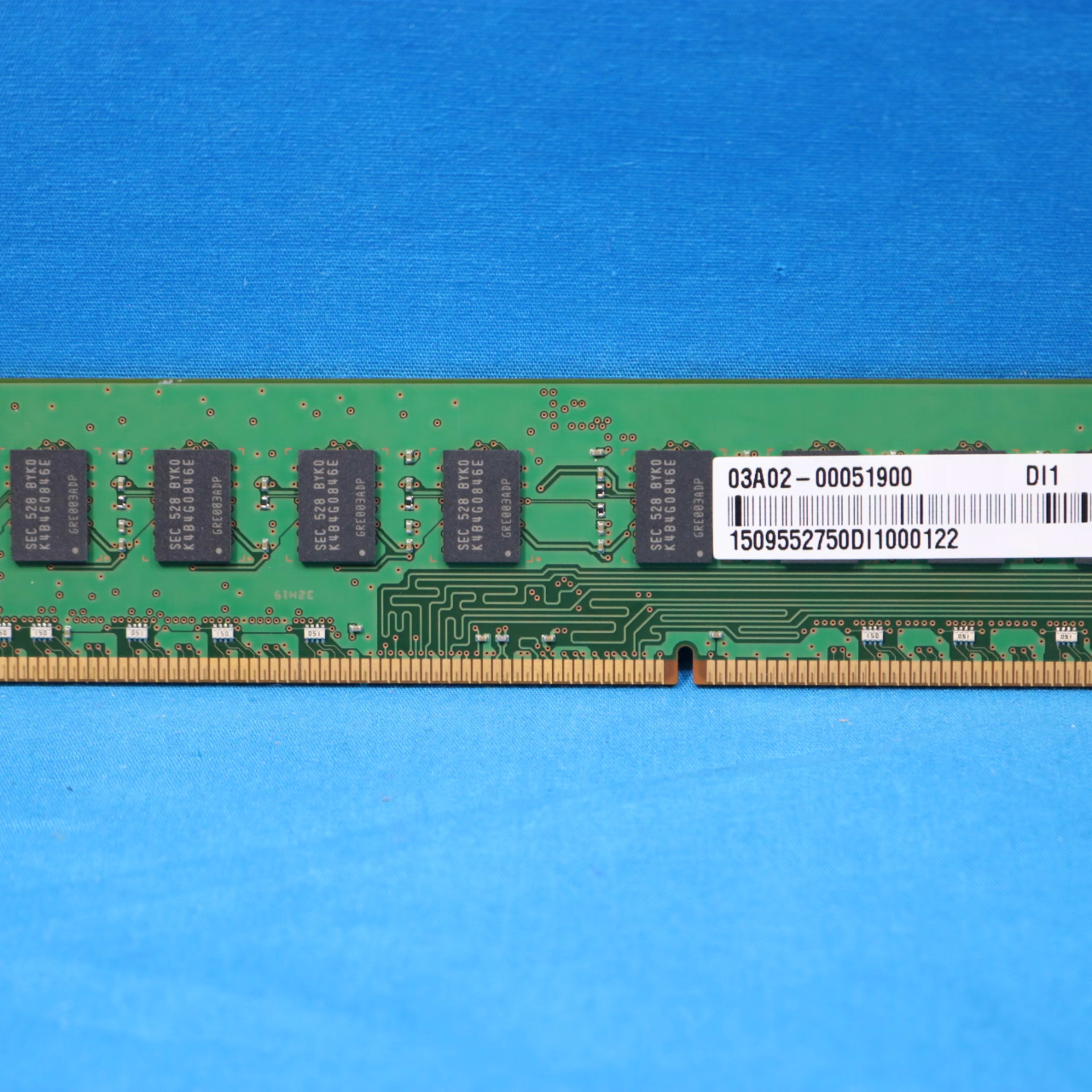 Samsung 8 GB 2Rx8 PC3L-12800U-11-13-B1 DDR3L 1600MHz Desktop UDIMM Memory M378B1G73EB0-YK0