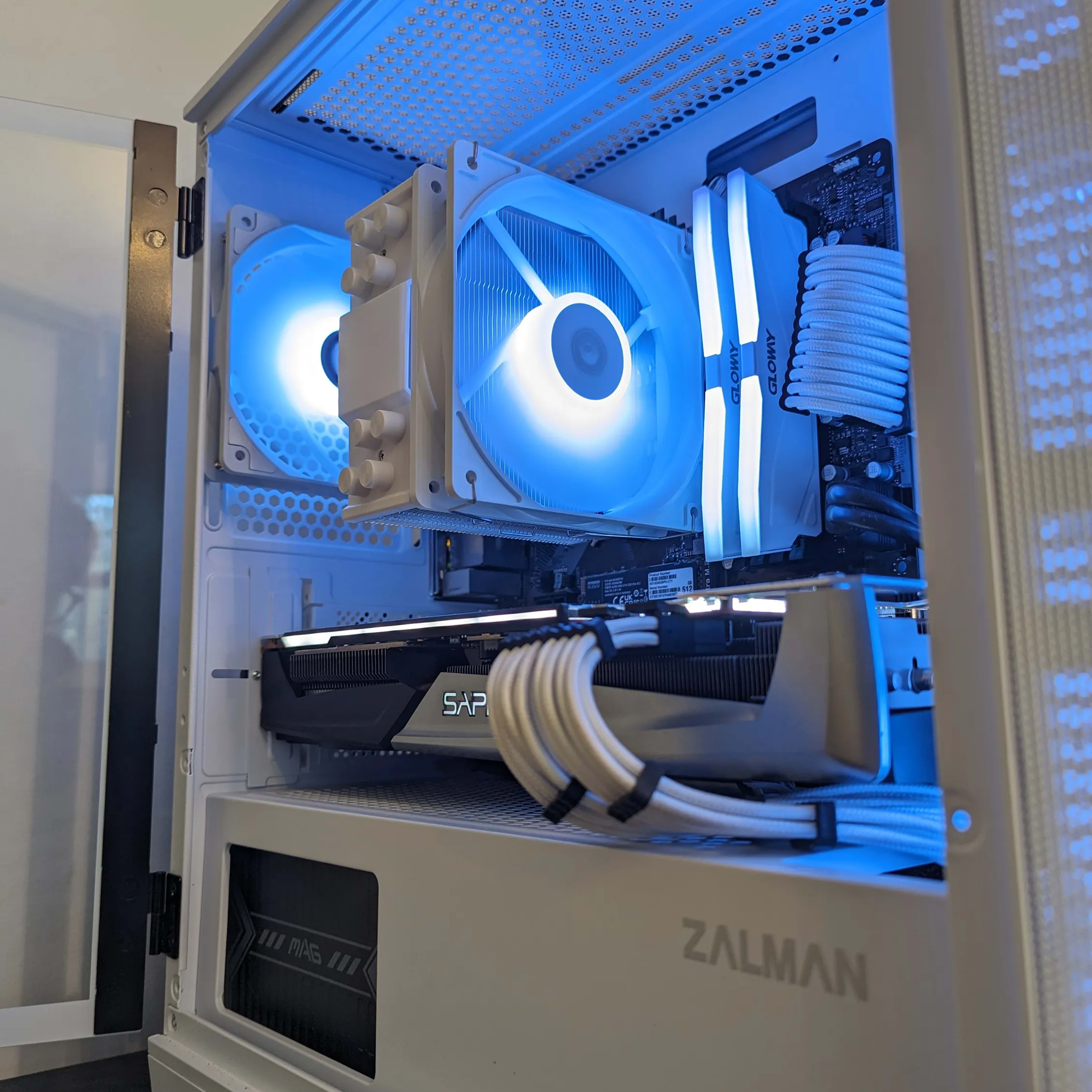 White RGB Mid-Range Gaming PC - Rx 5700xt, Ryzen 5 2600x, Micro ATX | Jawa