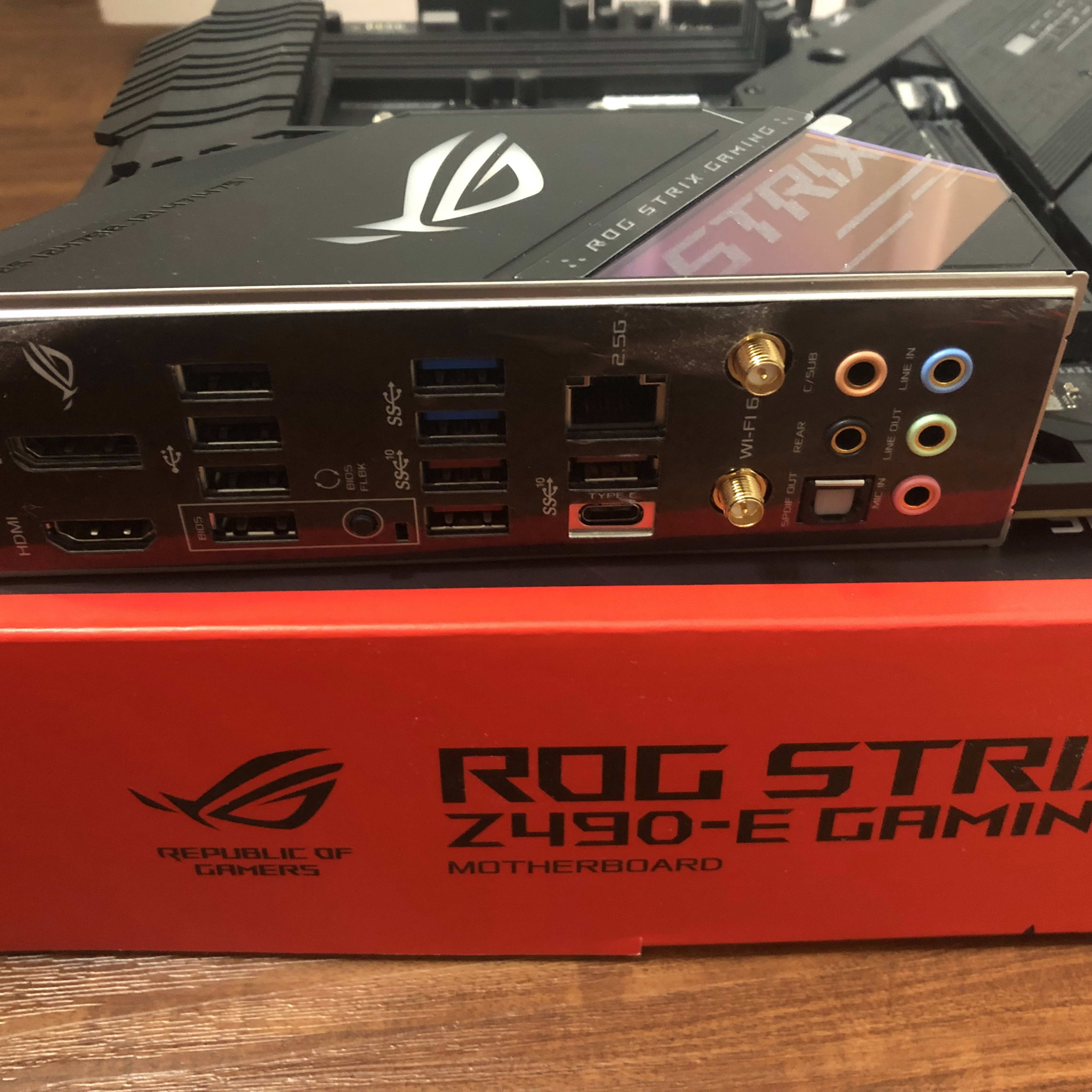 Combo: I7-10700k + Asus Z490E + 32GB RAM (3200mhz) + 1TB HHD Combo: I7-10700k + Asus Z490E + 32GB RAM (3200mhz) + 1TB HHD