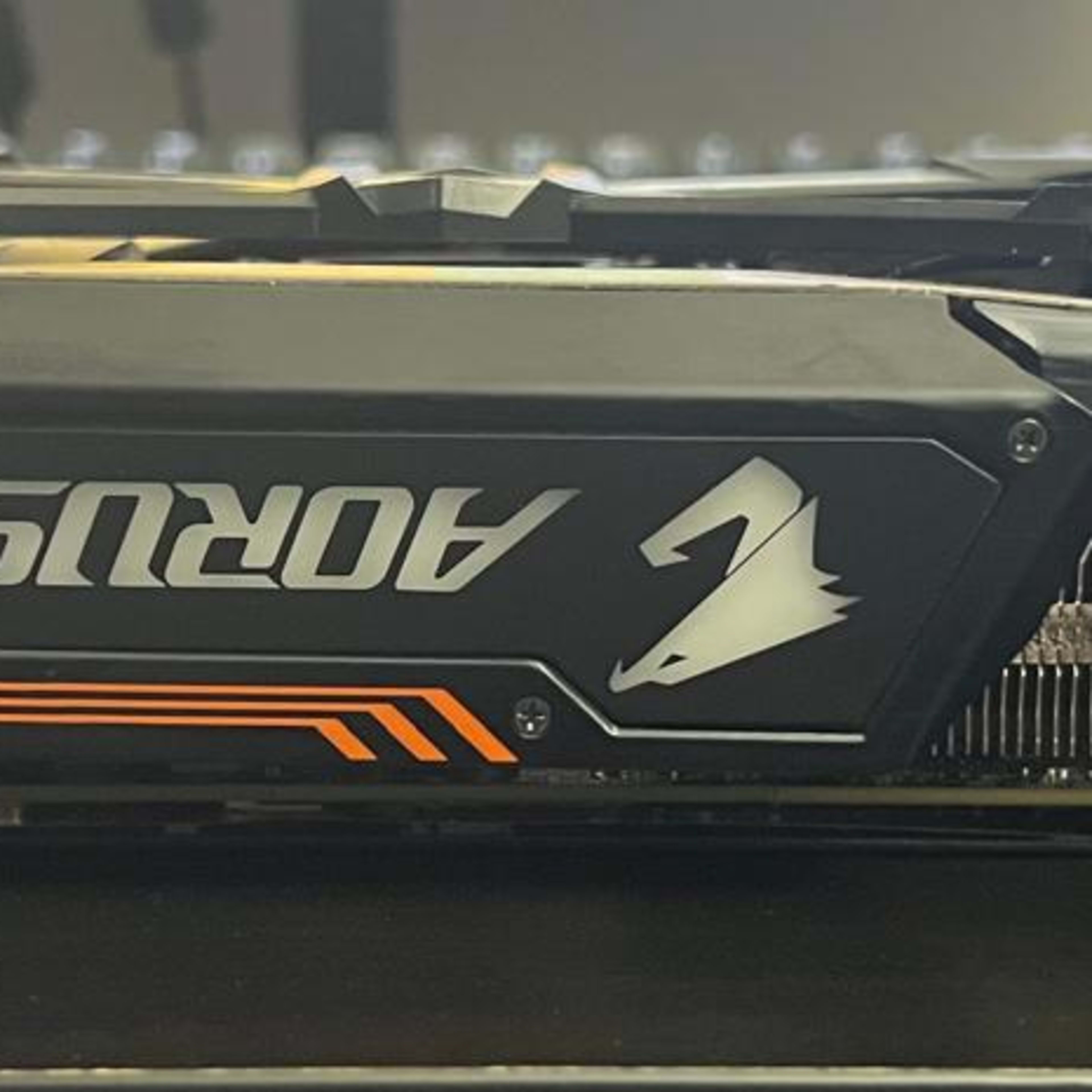 AORUS GeForce® GTX 1080 Ti 11GB Xtreme Edition (GV AORUS GeForce® GTX 1080 Ti 11GB Xtreme Edition (GV