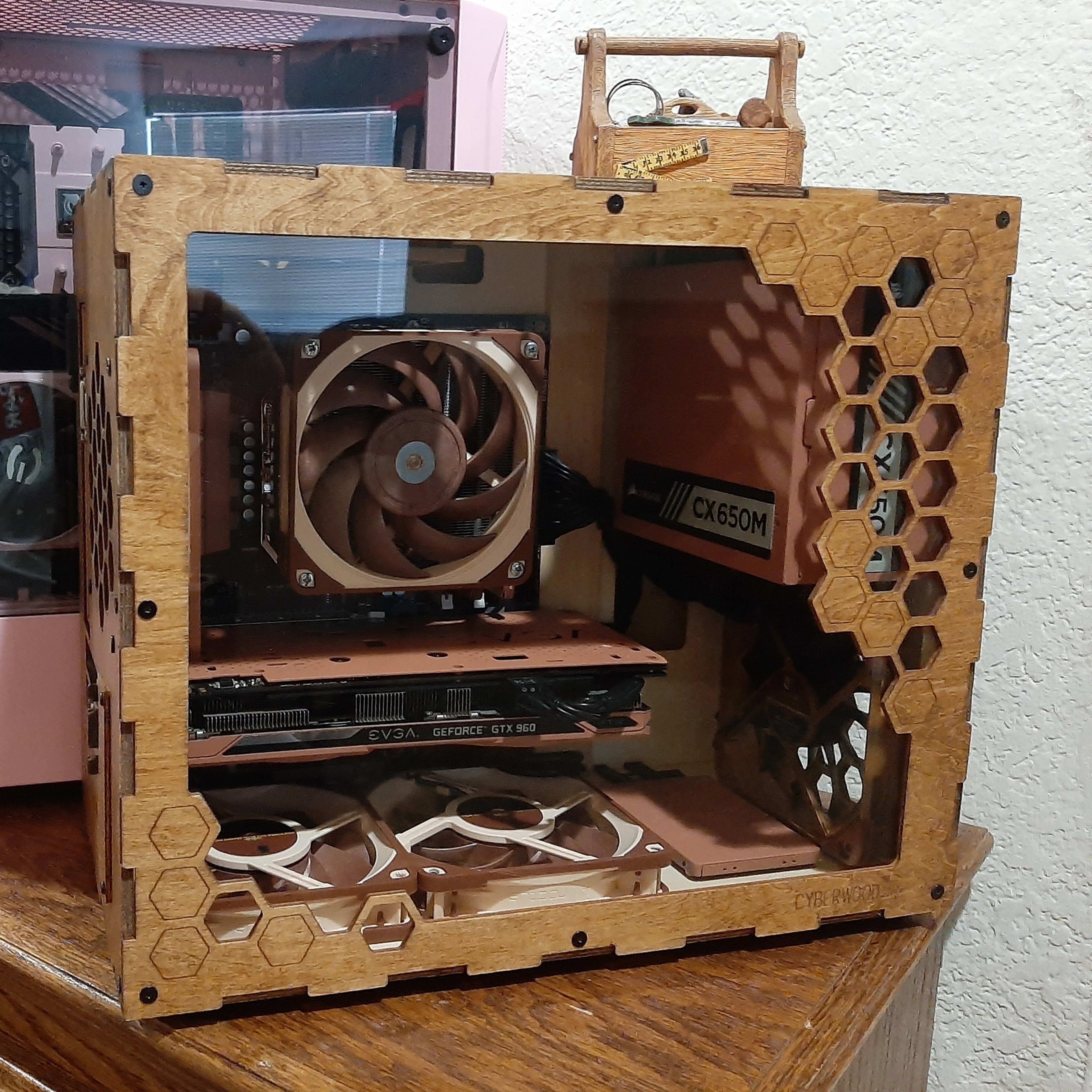 Perfect Christmas Gift / Beautiful One-of-a-Kind Custom Built Wood Case Computer