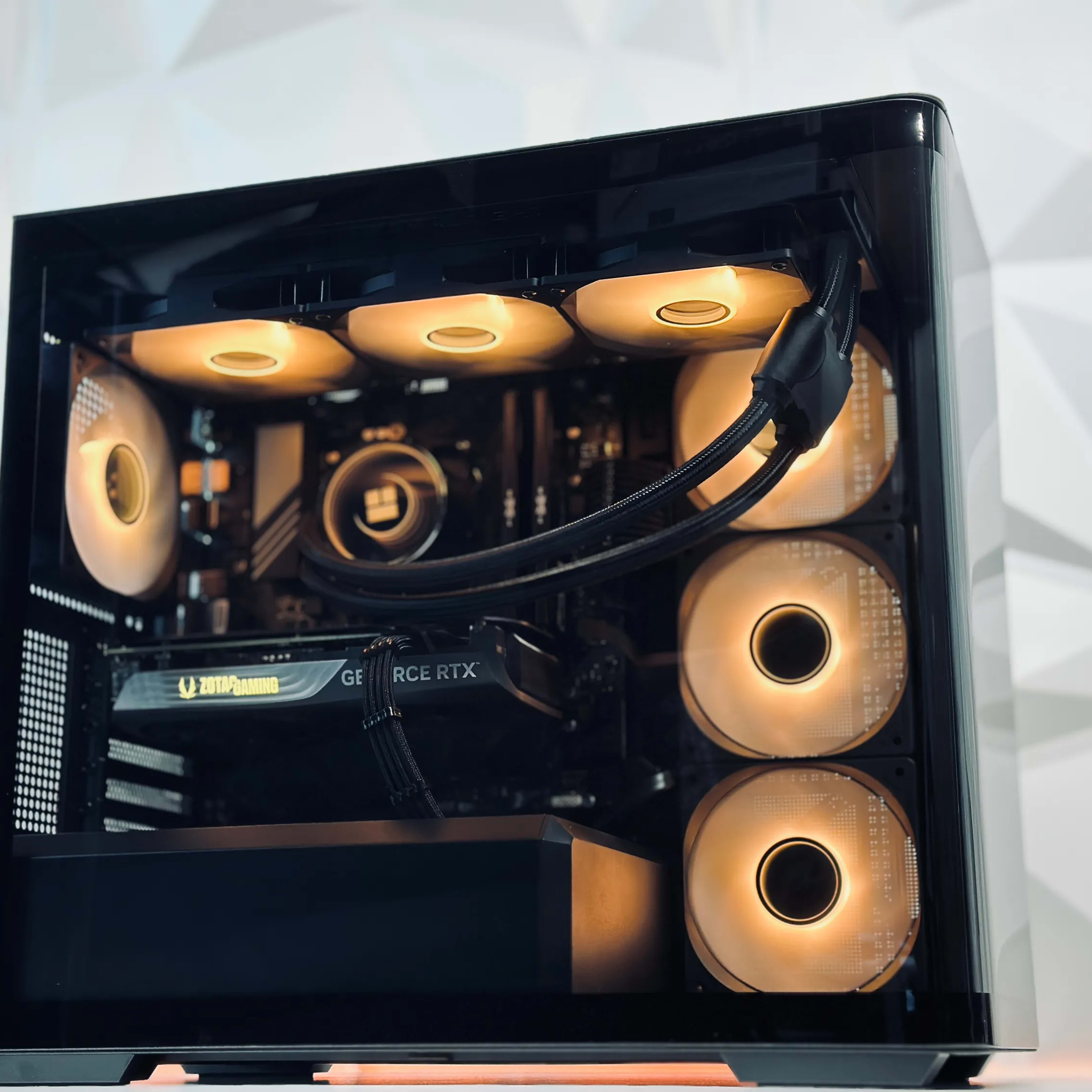 【新品パーツ】高性能✨黒い光る✨ゲーミングPC✨RTX4070Super① 🌌🌑Dark Nebula🔭Liquid Cooled Gaming PC🔭Nvidia RTX 4070