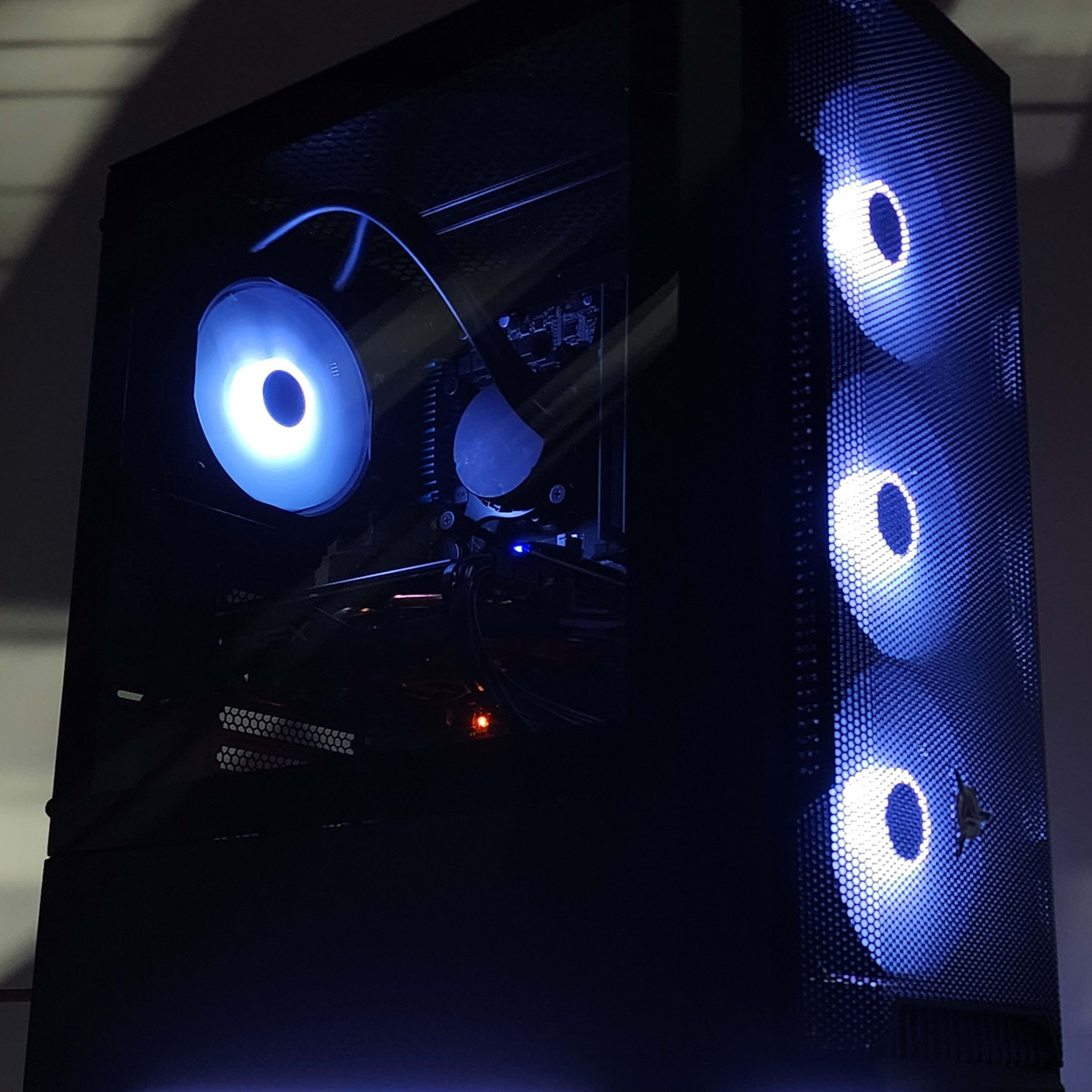 Gaming PC i7-3770K 16GB RAM 256GB SSD + 1TB HDD RX 580 8GB Gaming PC i7-3770K 16GB RAM 256GB SSD + 1TB HDD RX 580 8GB