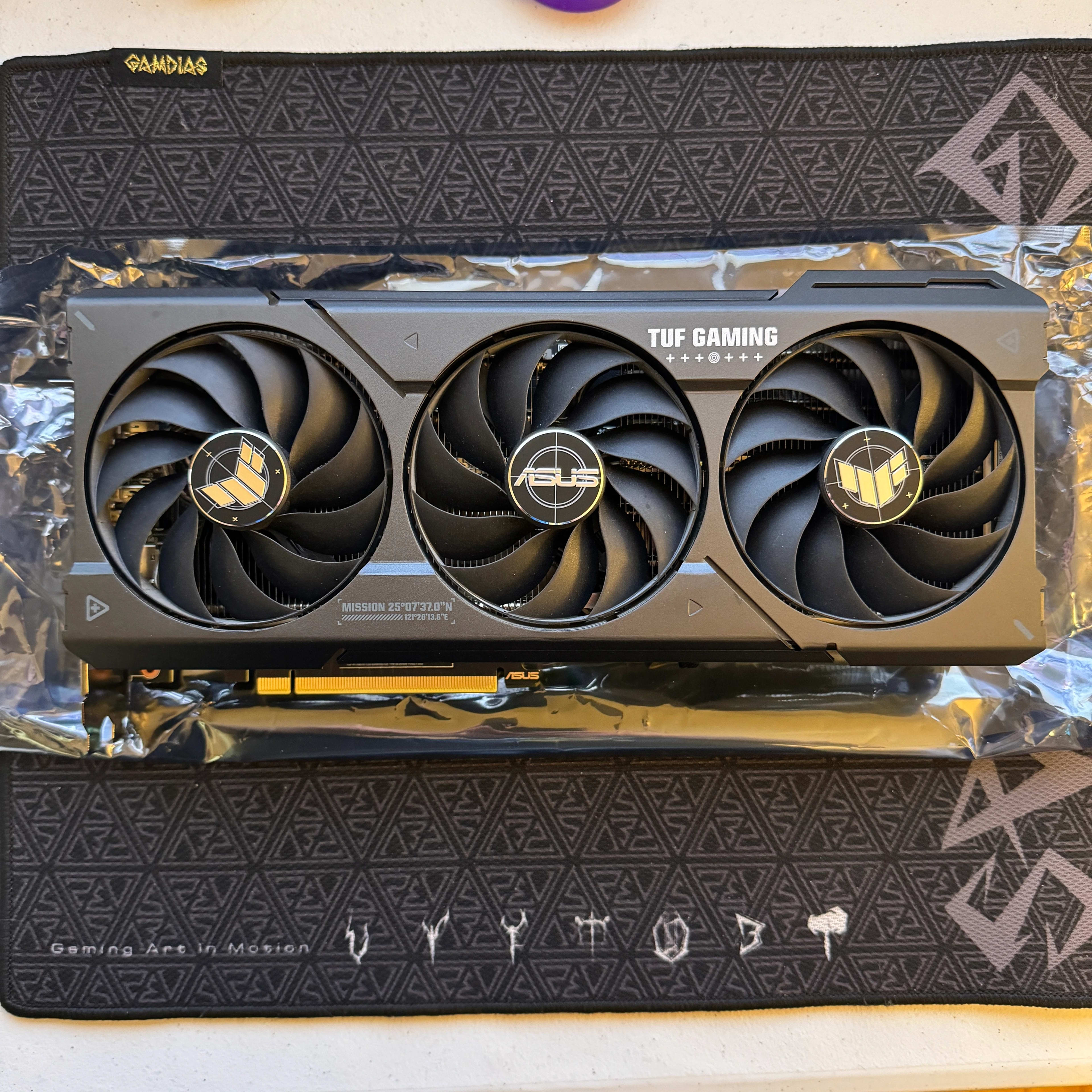 ASUS TUF RTX 4070