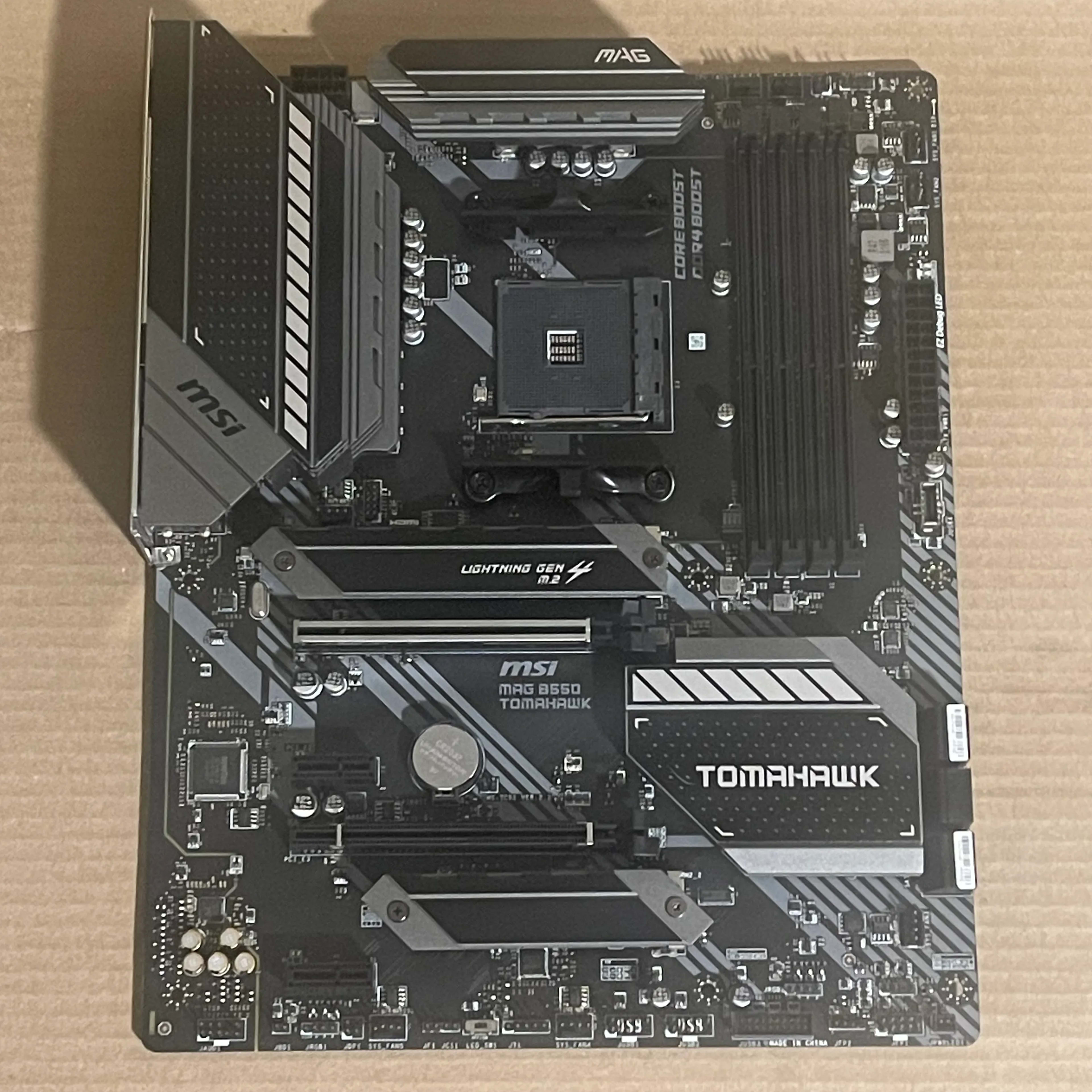 Like New, MSI B550 Tomahawk | Jawa Like New, MSI B550 Tomahawk | Jawa
