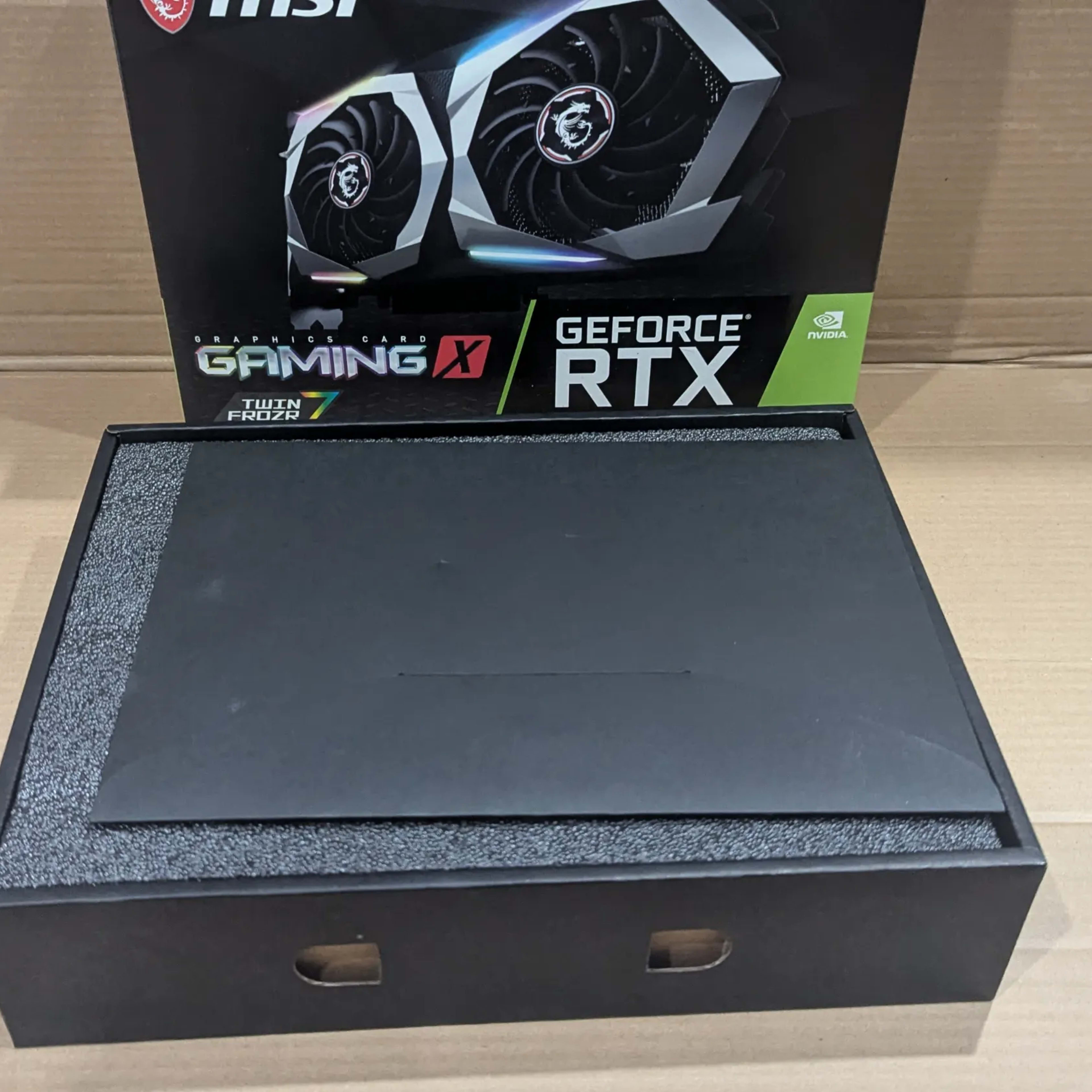 MSI RTX 2060 Super, light use, near perfect | Jawa MSI RTX 2060 Super, light use, near perfect | Jawa