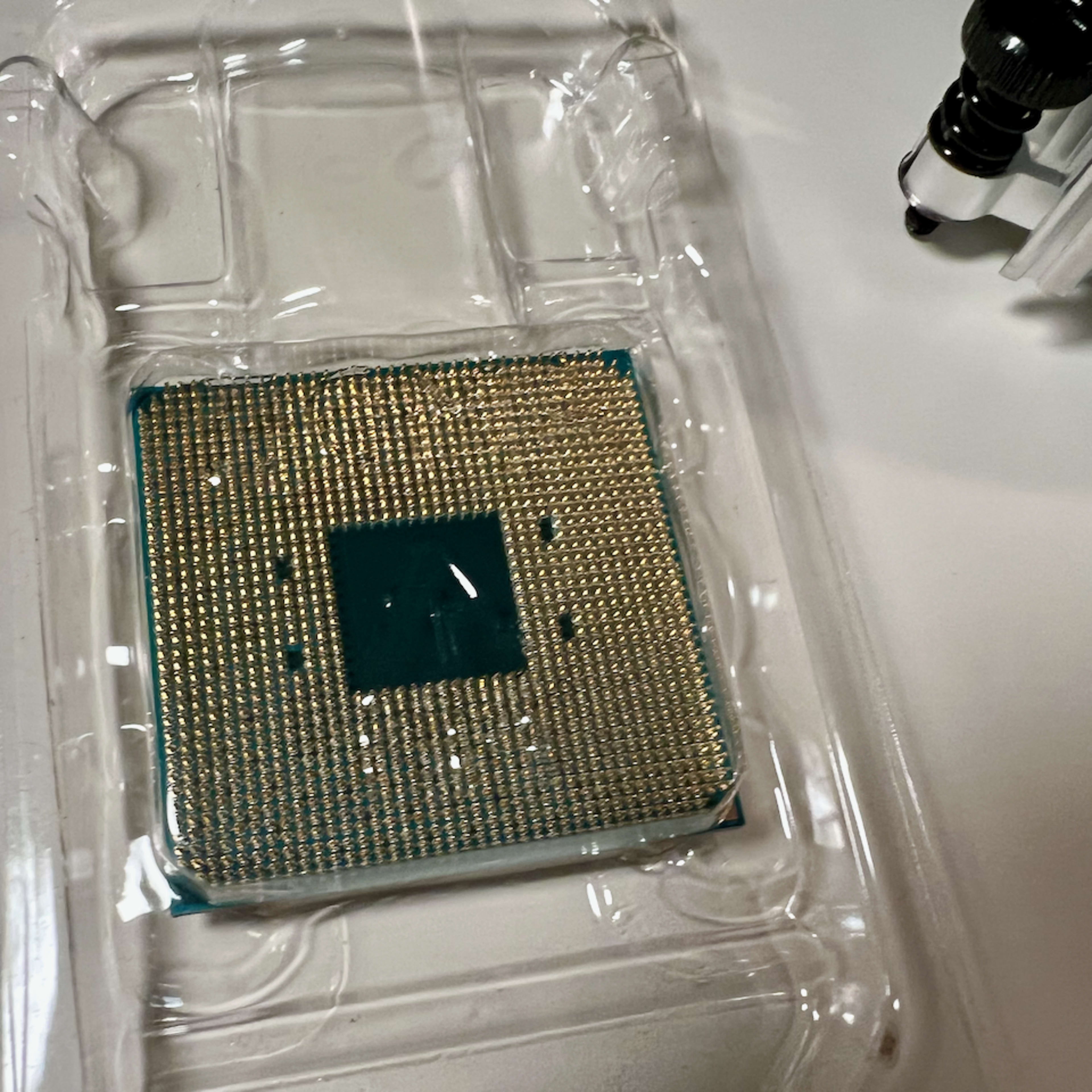 AMD Ryzen 5 1600 with Wraith Stealth Cooler