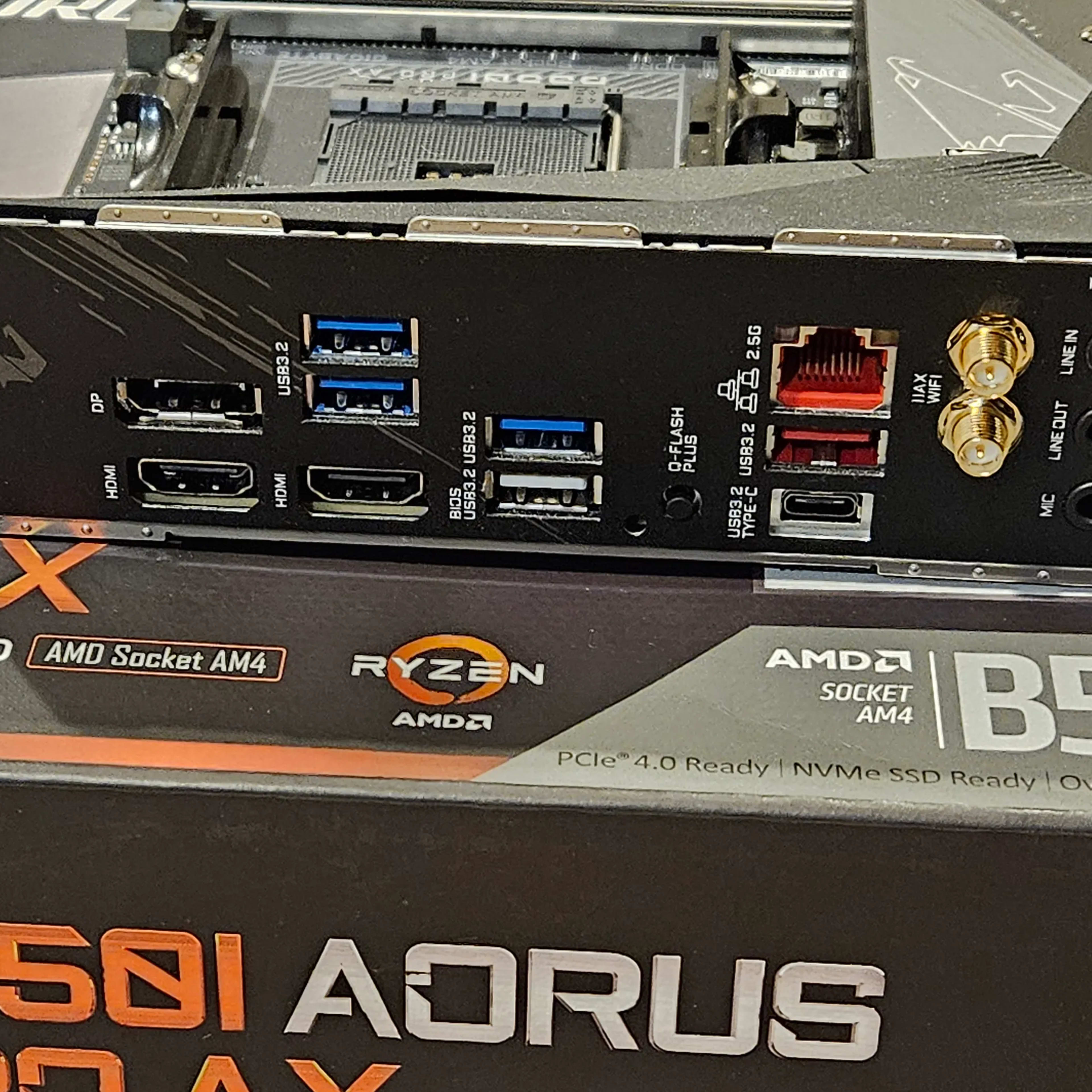 Gigabyte Aorus B550i