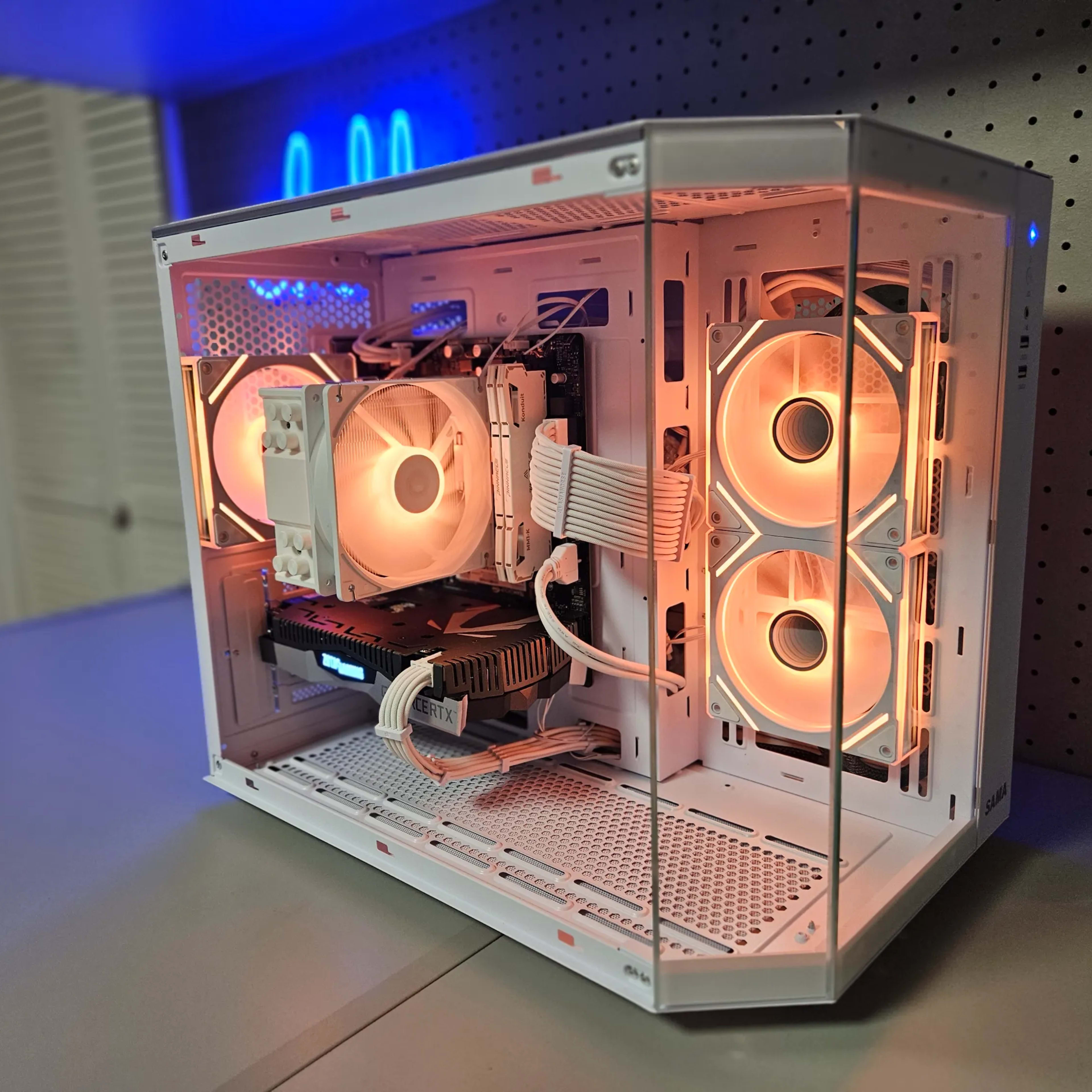 Ryzen 5 3600 NVIDIA RTX 2060 Aesthetic White RTX Gaming PC Ryzen 5 3600 NVIDIA RTX 2060 Aesthetic White RTX Gaming PC