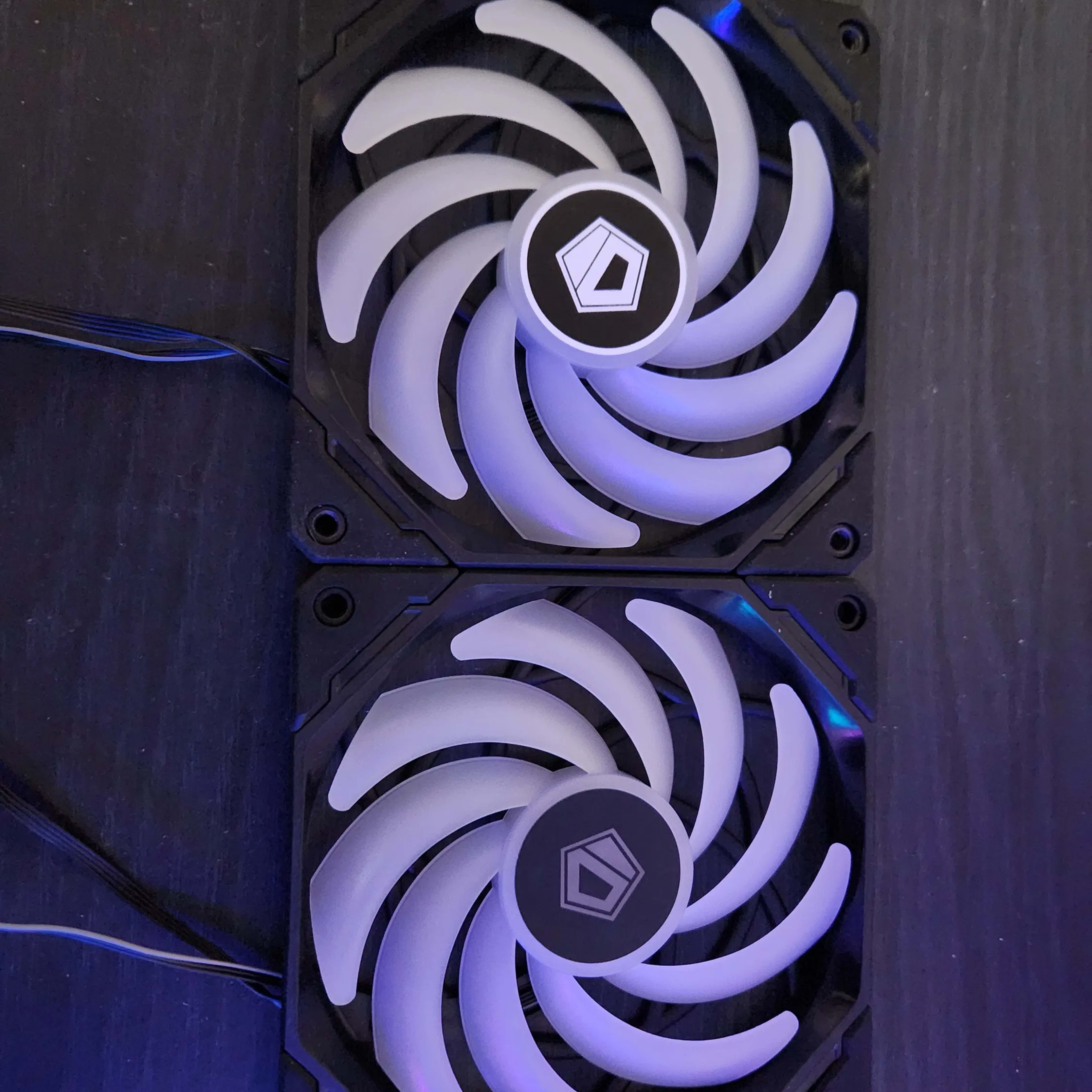 ID-COOLING NO-12015-XT ARGB Slim 120 mm Fans