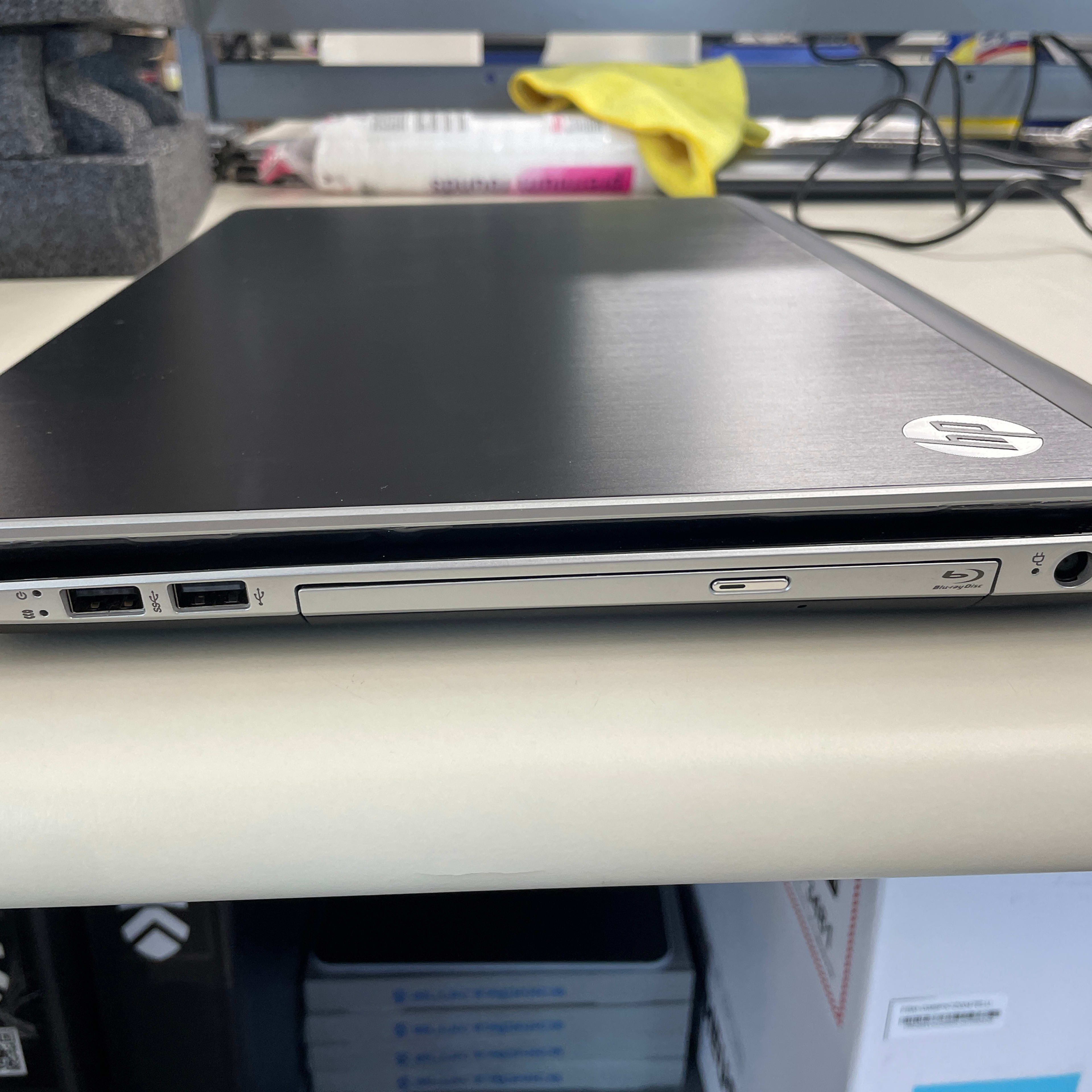 HP Envy dv7