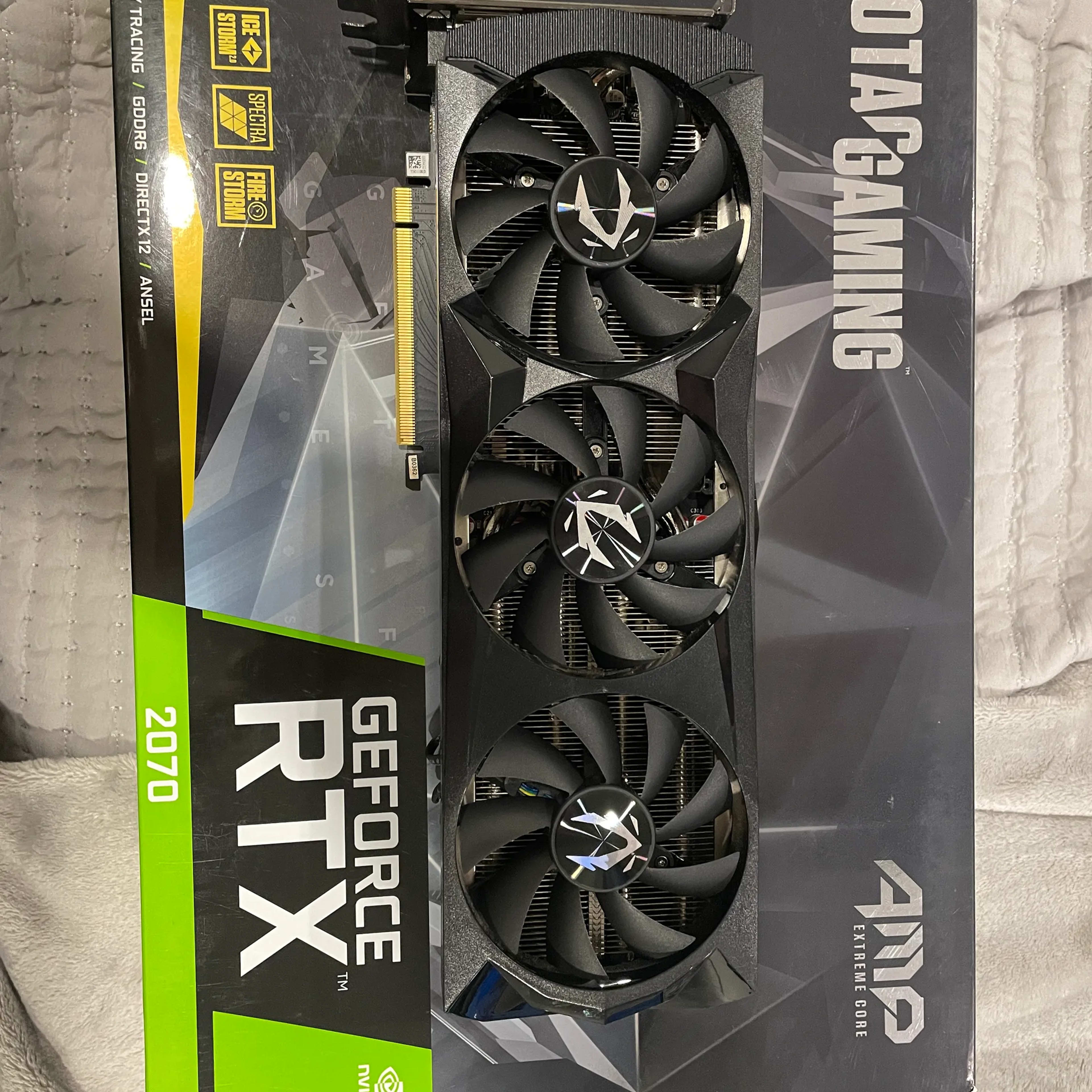 ZOTAC GAMING GeForce RTX 2070 AMP Extreme | Jawa