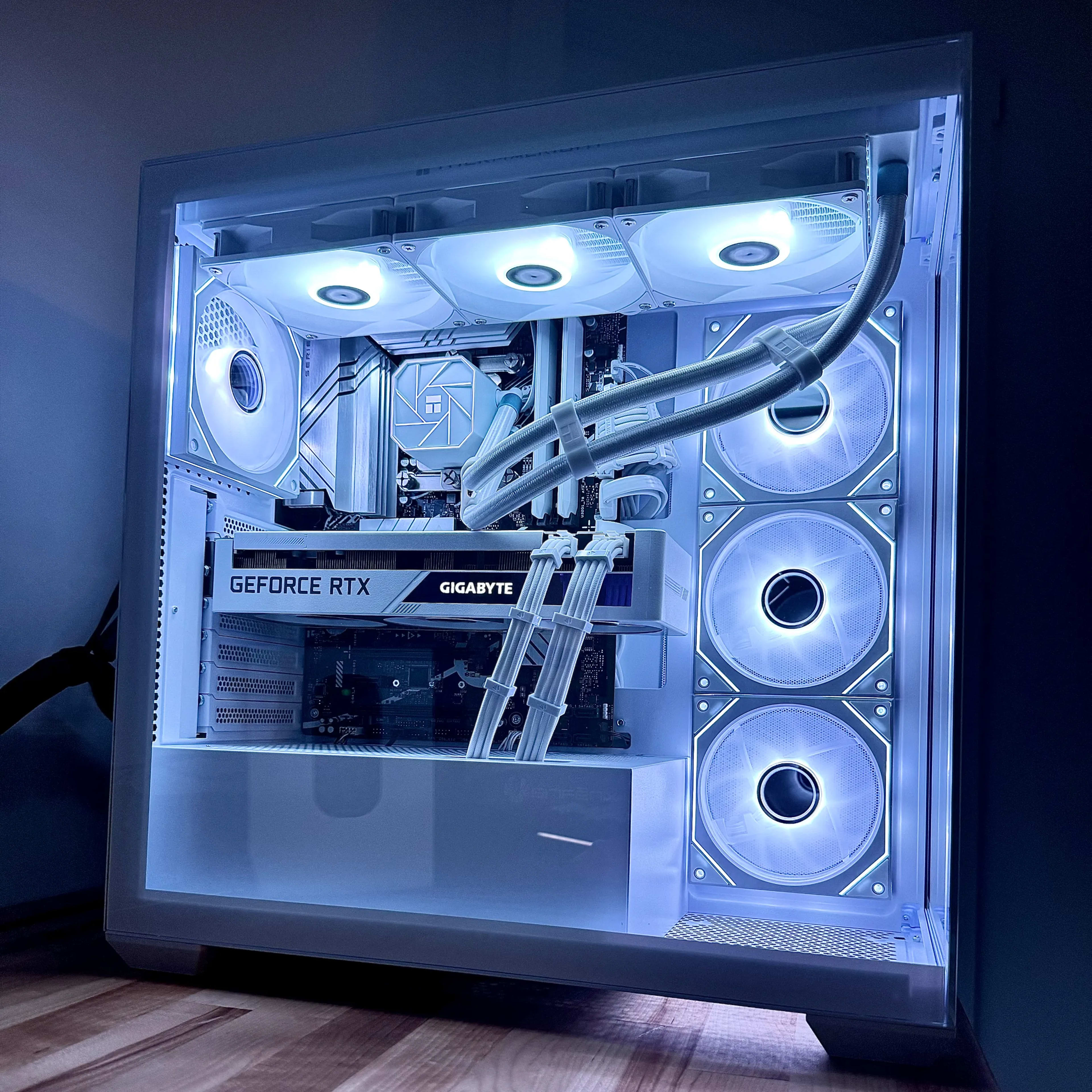 ❄️Cyberfrost❄️ RTX 3070 + I5 12600K White Gaming PC | Jawa ❄️Cyberfrost❄️ RTX 3070 + I5 12600K White Gaming PC | Jawa