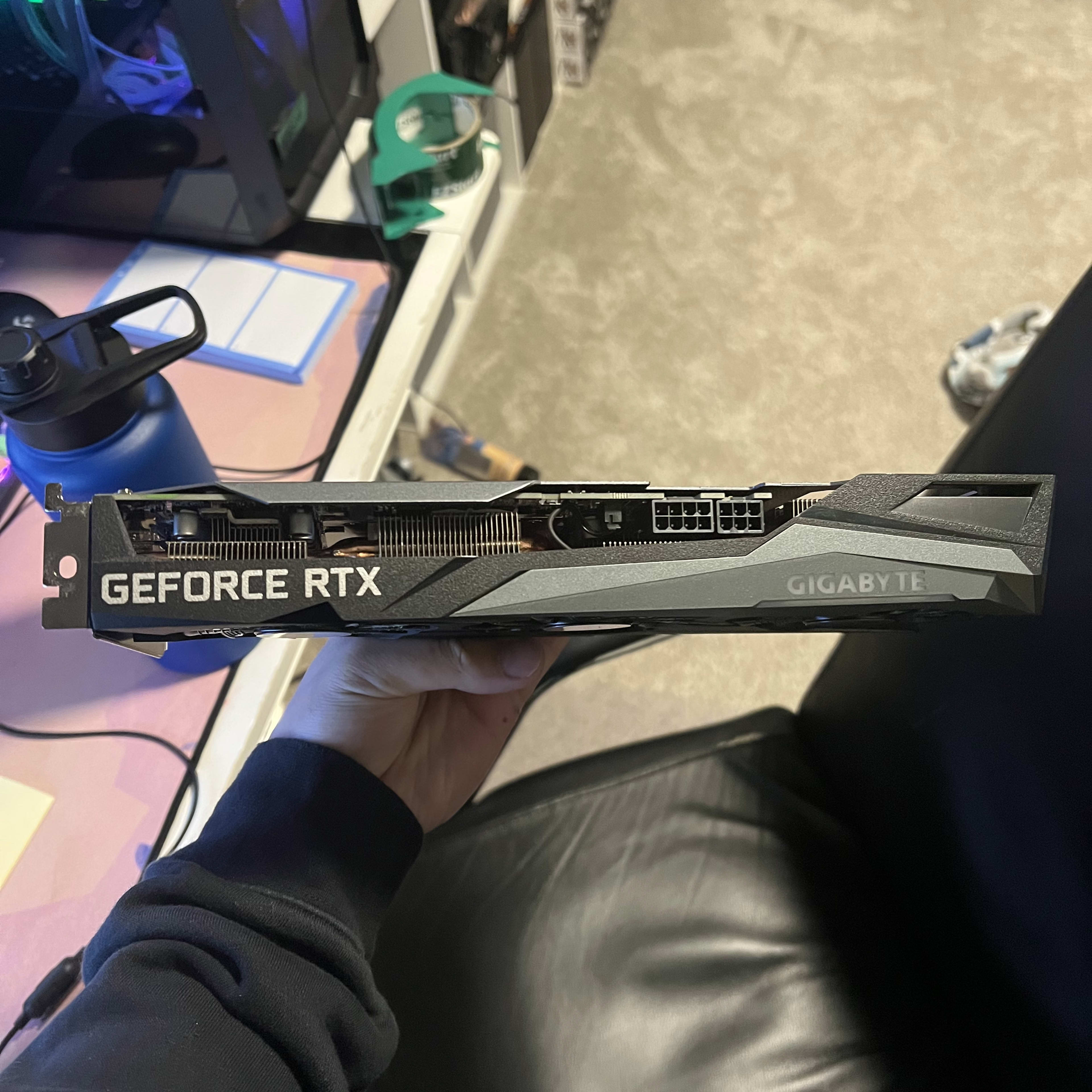 Gigabyte RTX 3060ti PRO OC | Jawa