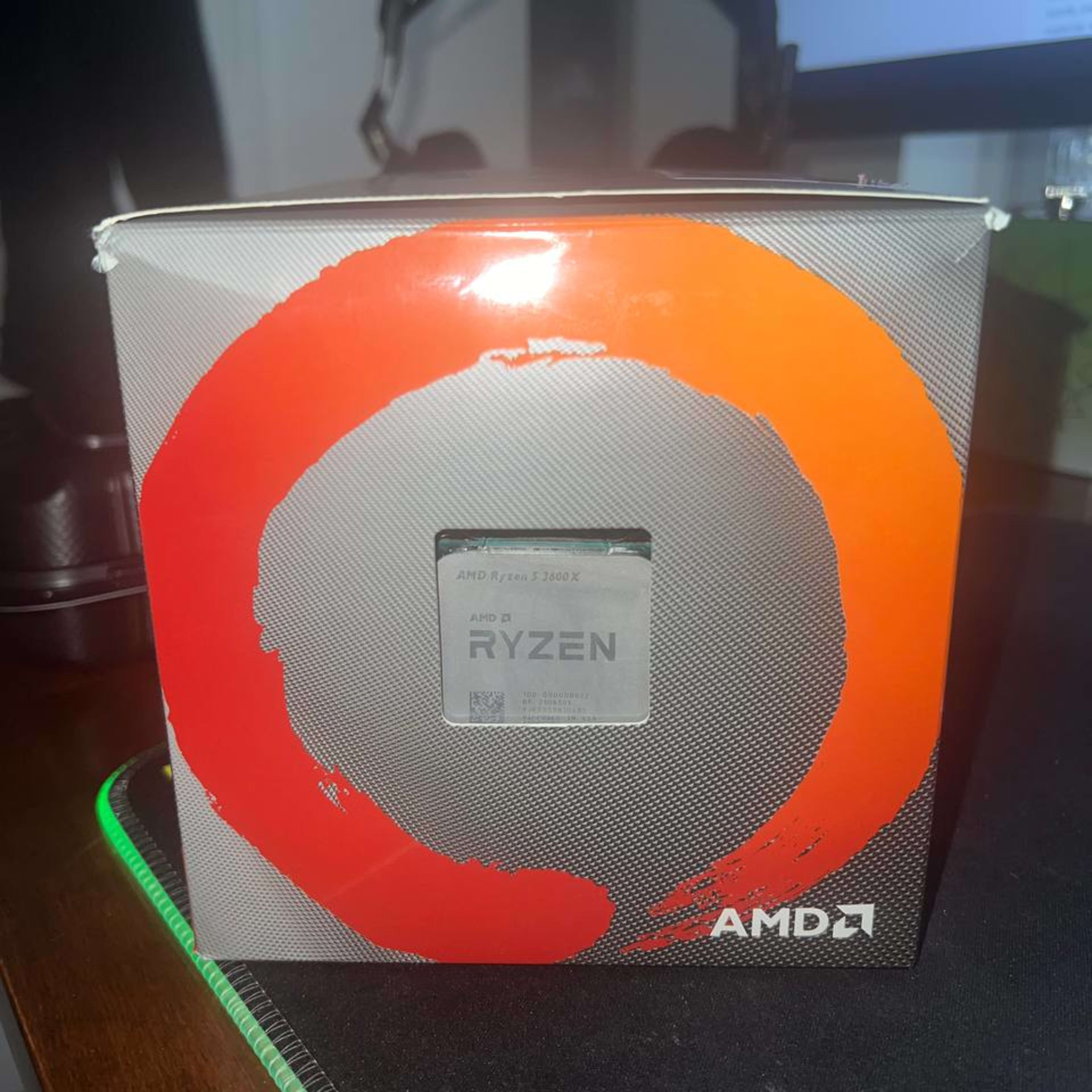  AMD Ryzen 5 3600 6-Core, 12-Thread Unlocked Desktop