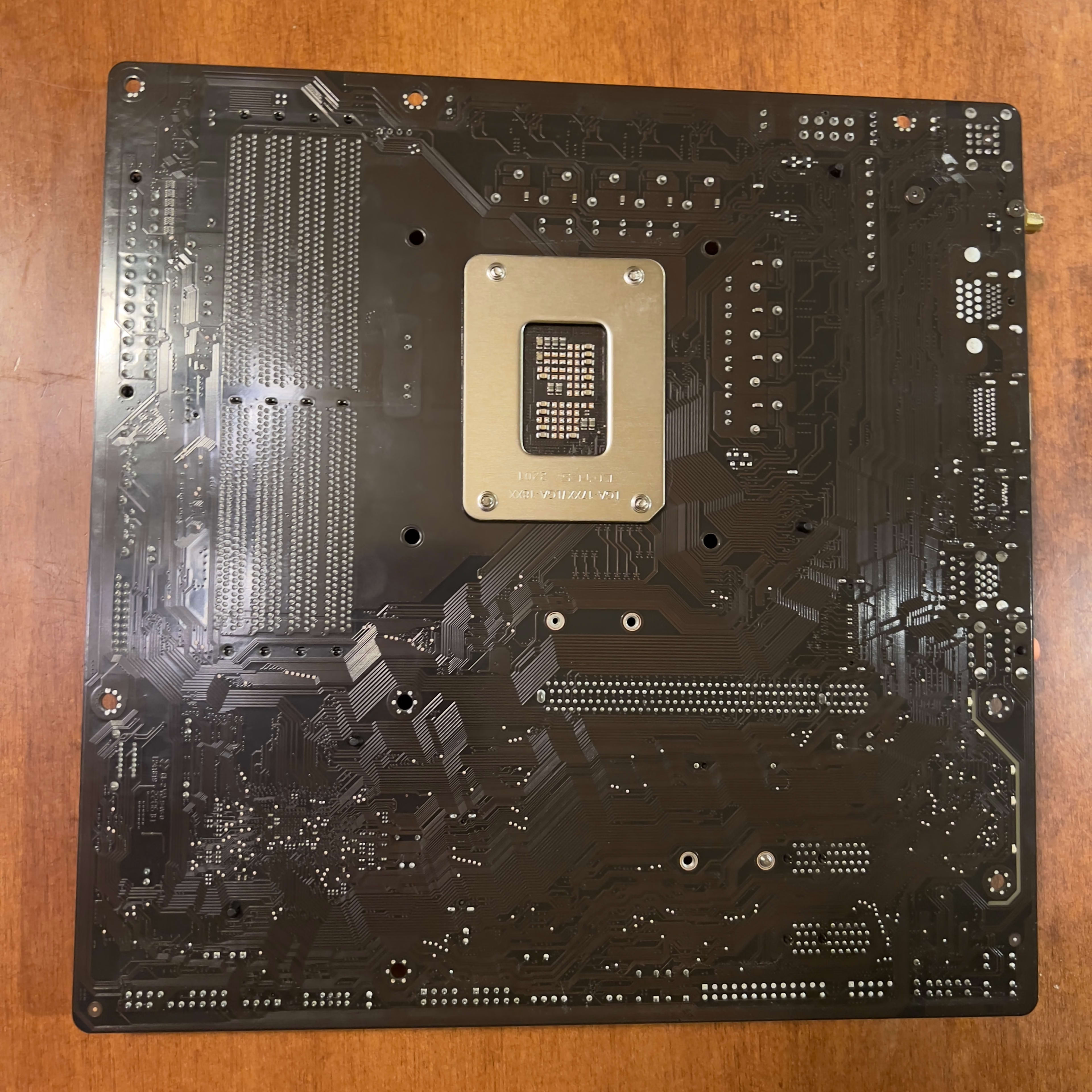 UNTESTED/REPAIRED BY GIGABYTE) GIGABYTE B660M DS3H AX DDR4 UNTESTED/REPAIRED BY GIGABYTE) GIGABYTE B660M DS3H AX DDR4