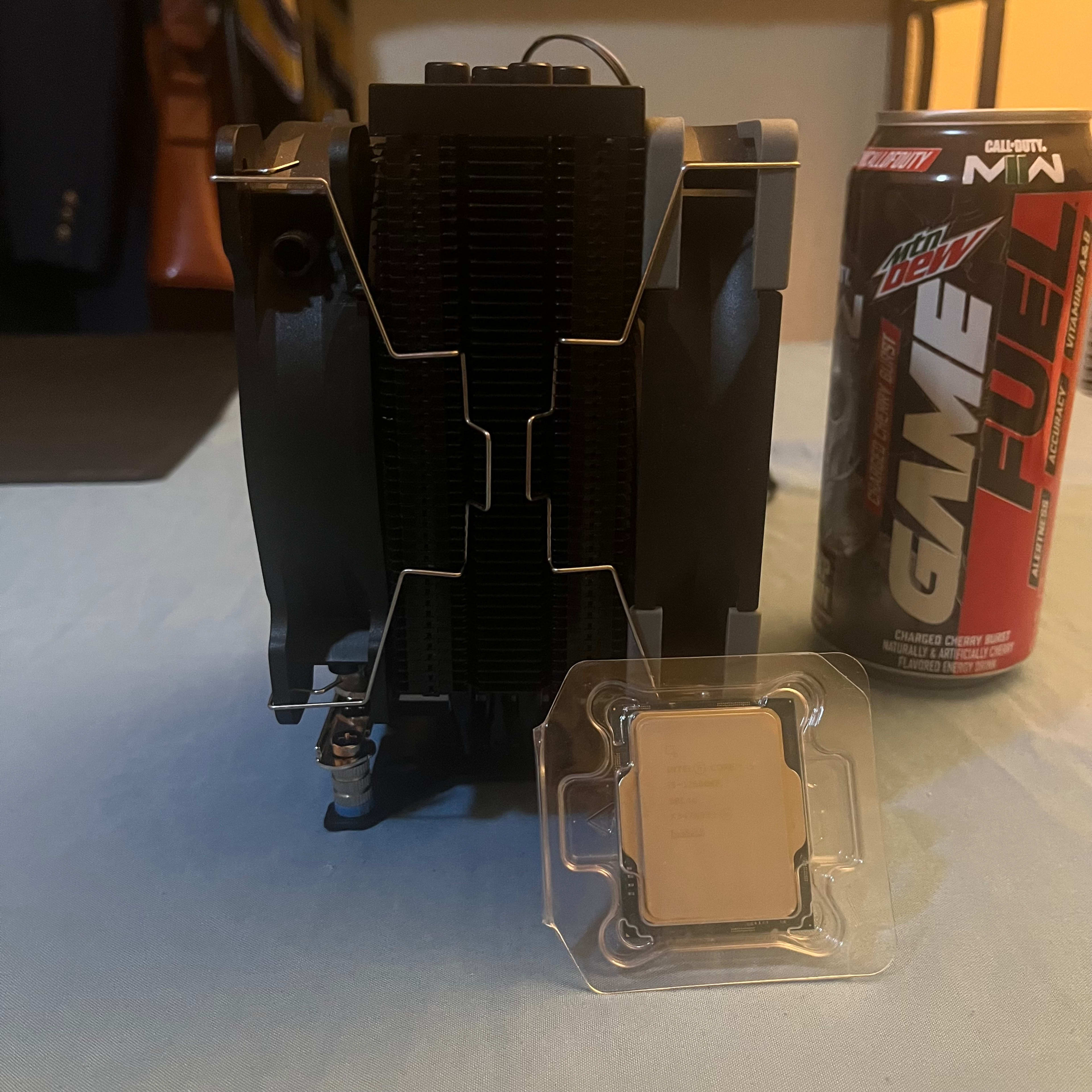 Intel Core i5-12600KF with CPU cooler | Jawa Intel Core i5-12600KF with CPU cooler | Jawa