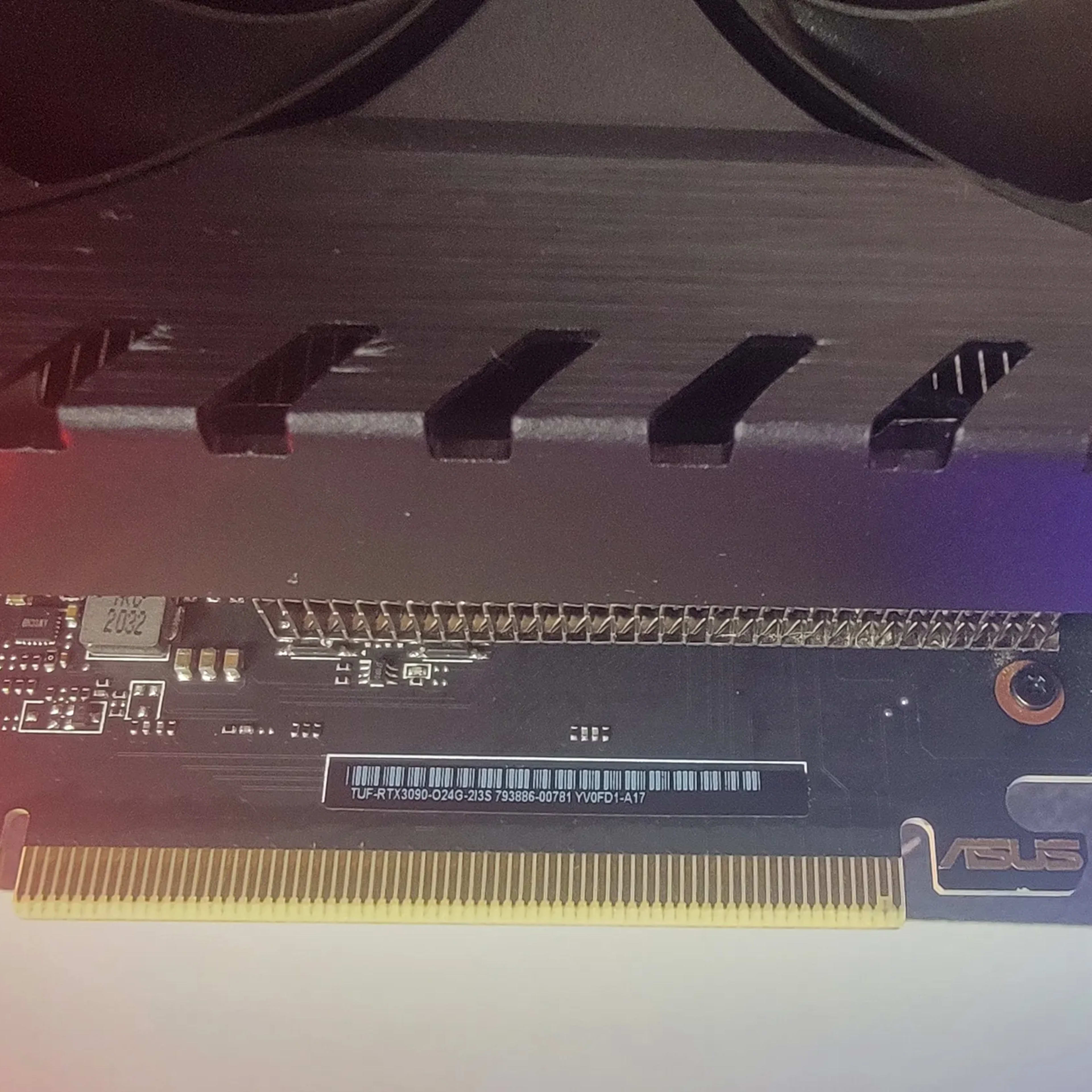 ASUS GeForce RTX 3090 24GB TUF GAMING OC GDDR6X Video ASUS GeForce RTX 3090 24GB TUF GAMING OC GDDR6X Video