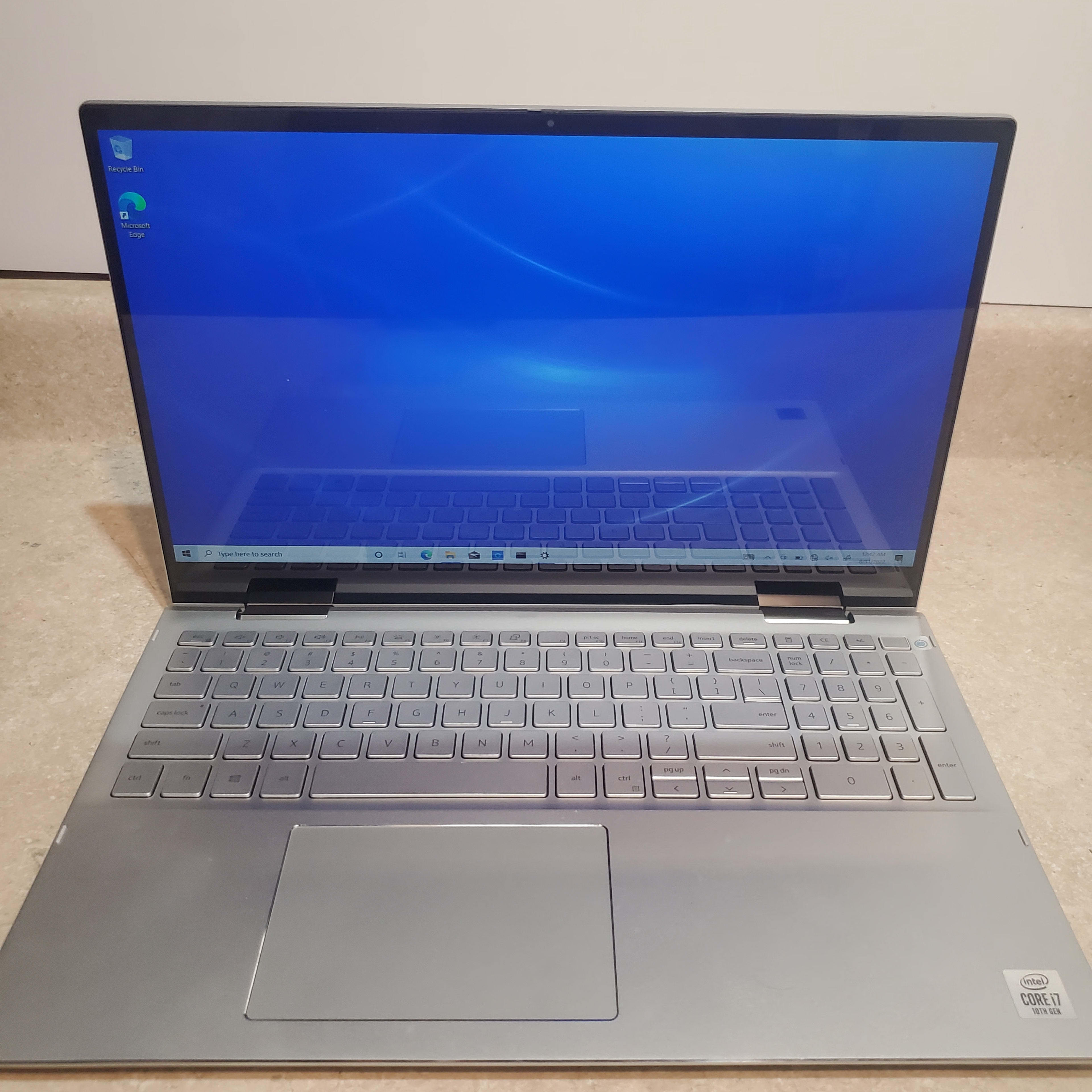 Dell Inspiron 2n1 15.6" Touchscreen Laptop Jawa