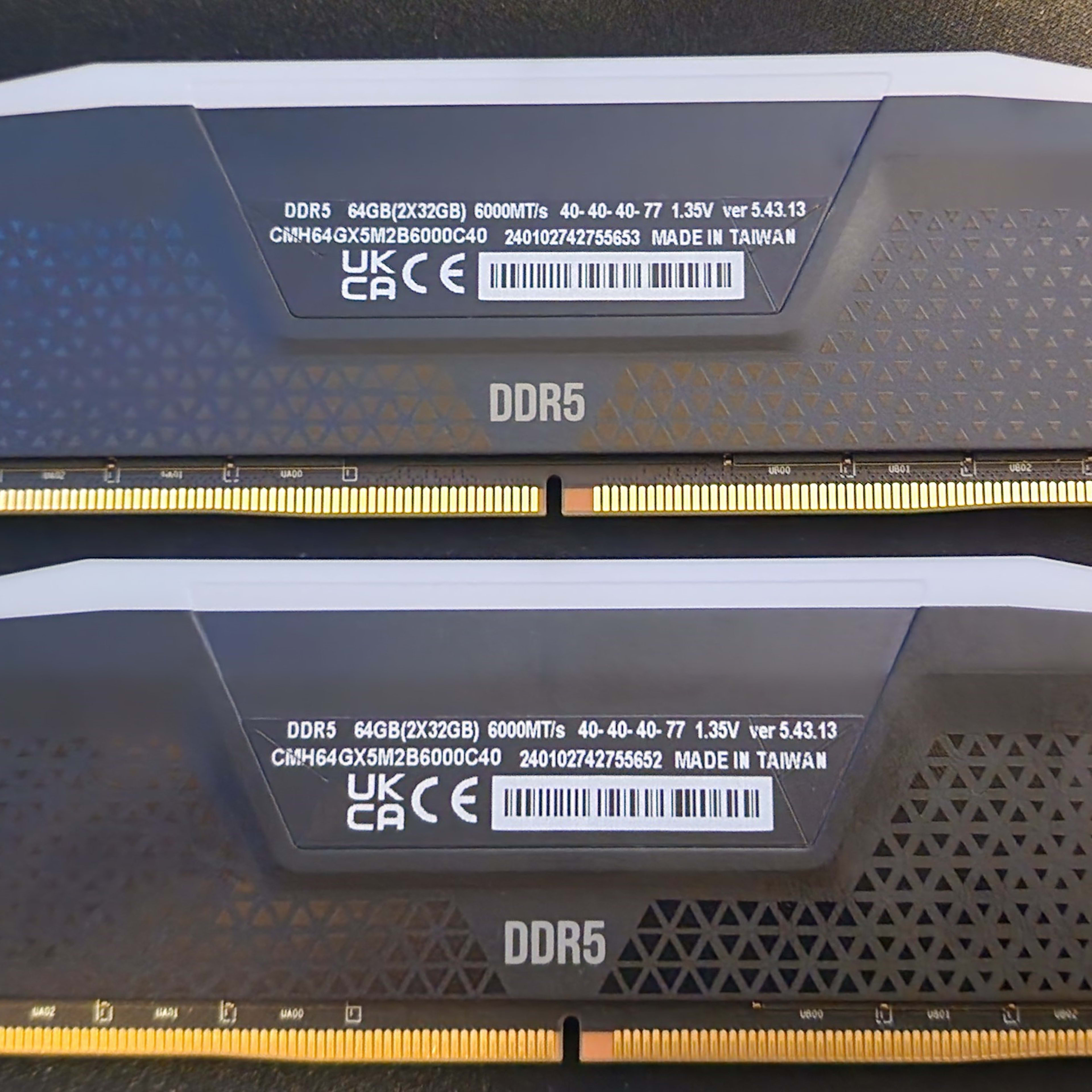 Corsair VENGEANCE RGB 64GB (2x32GB) DDR5 DRAM 6000MT/s