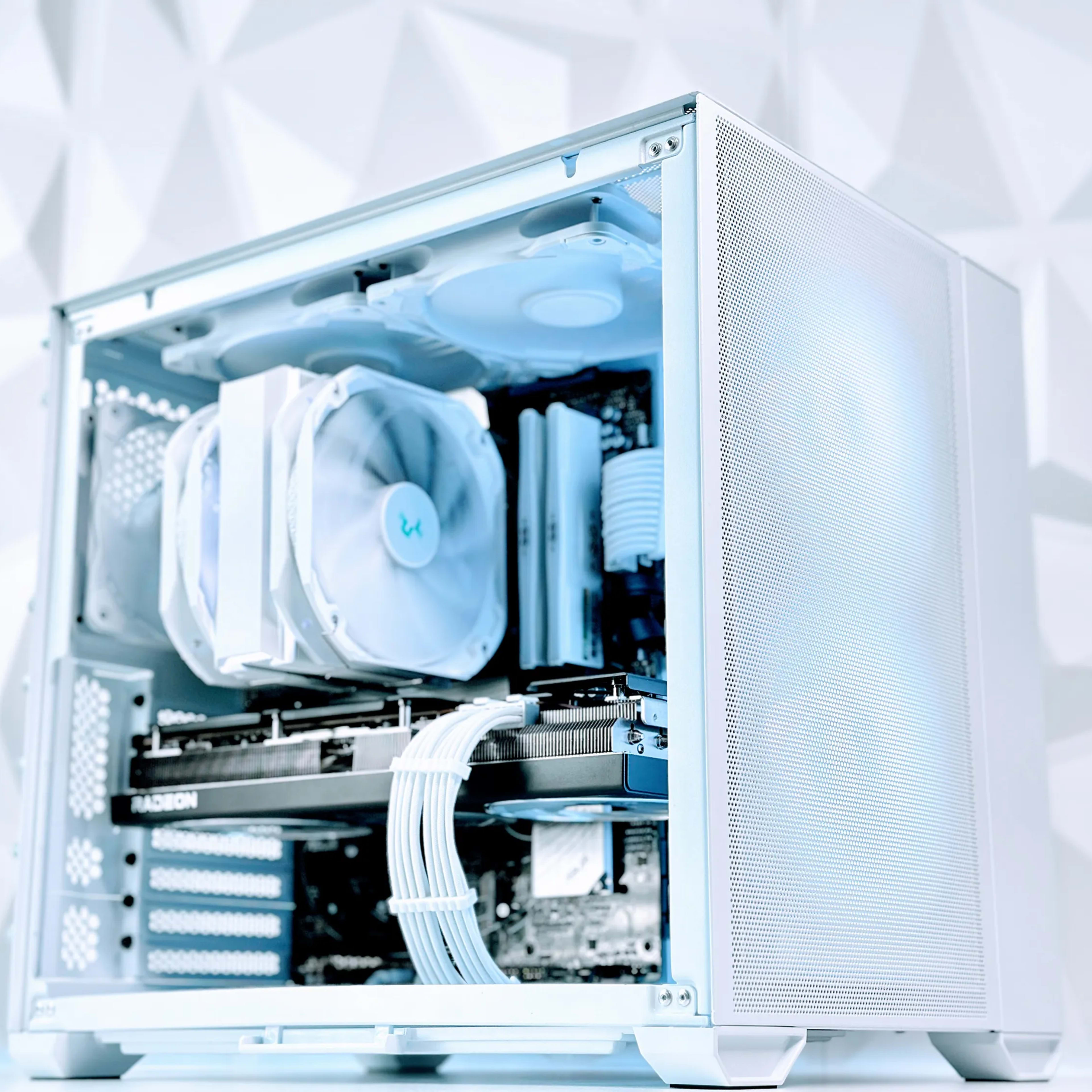 ❄️ · 🥶||🥇Extreme Gaming PC❄️AMD RX 7800 XT 16GB❄️AMD Ryzen 5 7500F❄️32GB DDR5❄️1TB NVME