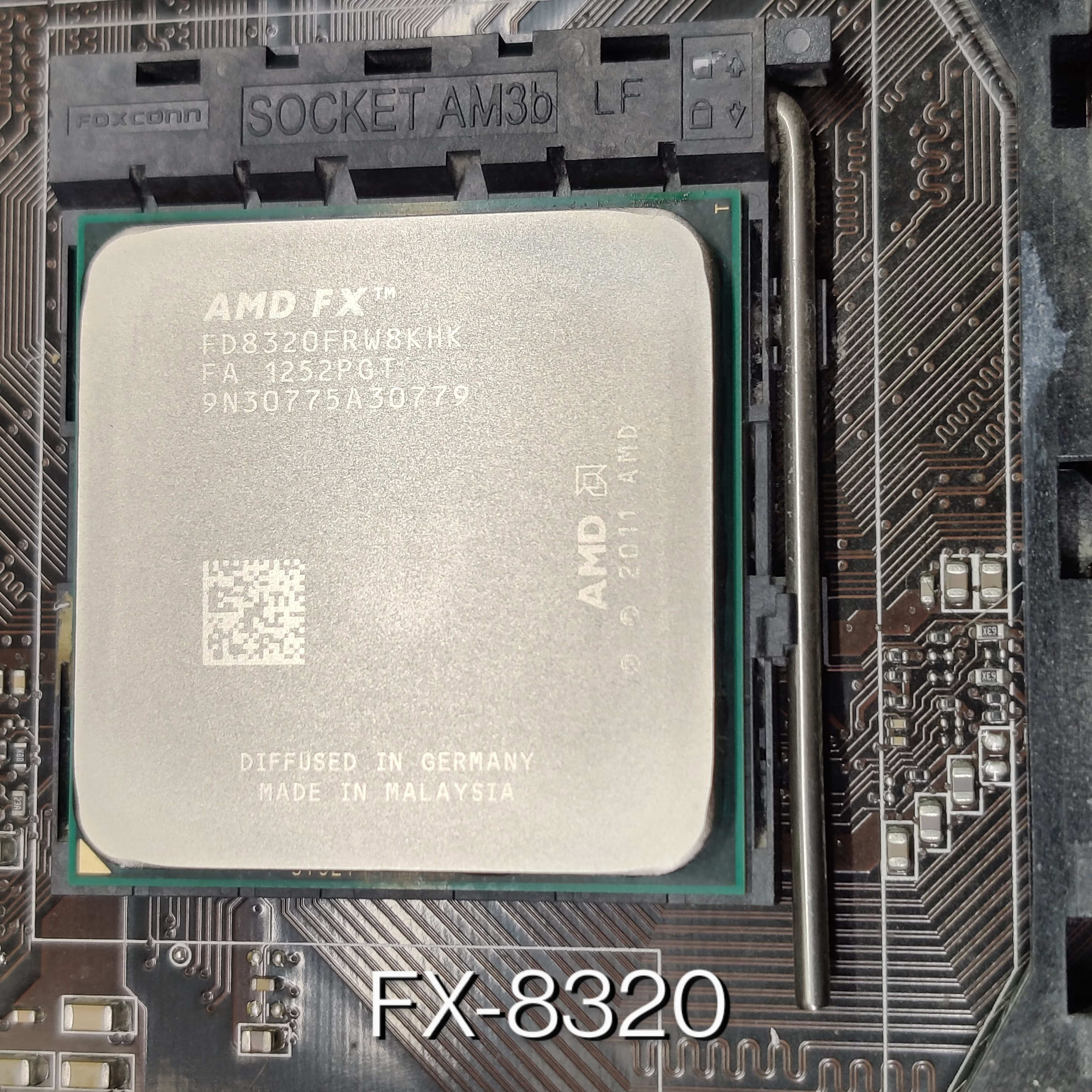 USED AMD FX-8320 3.5 GHz 8-Core Processor FD8320FRW8KHK AM3 | Jawa