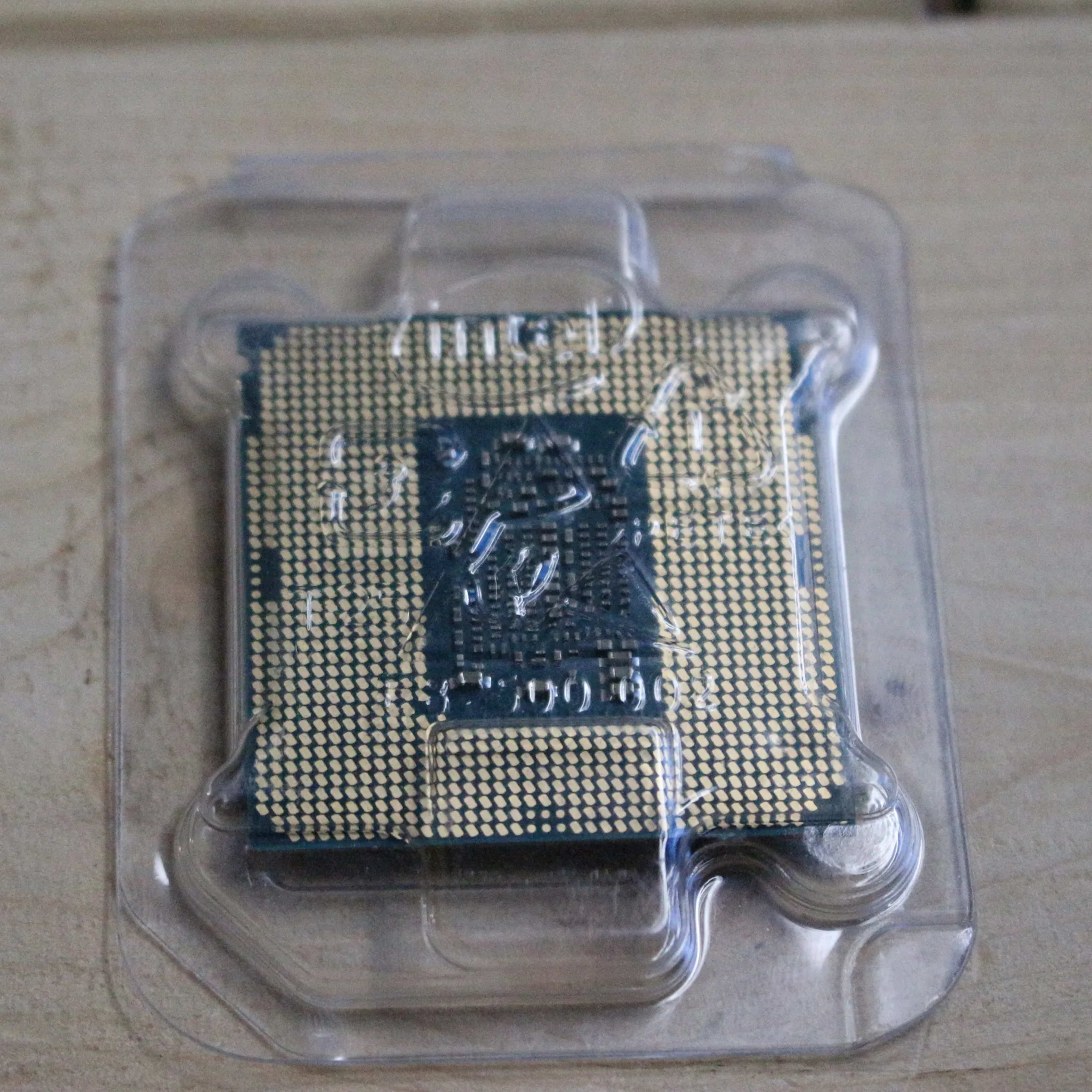 Intel Core i7-7700K | 4 Cores 8 Threads @4.20GHz
