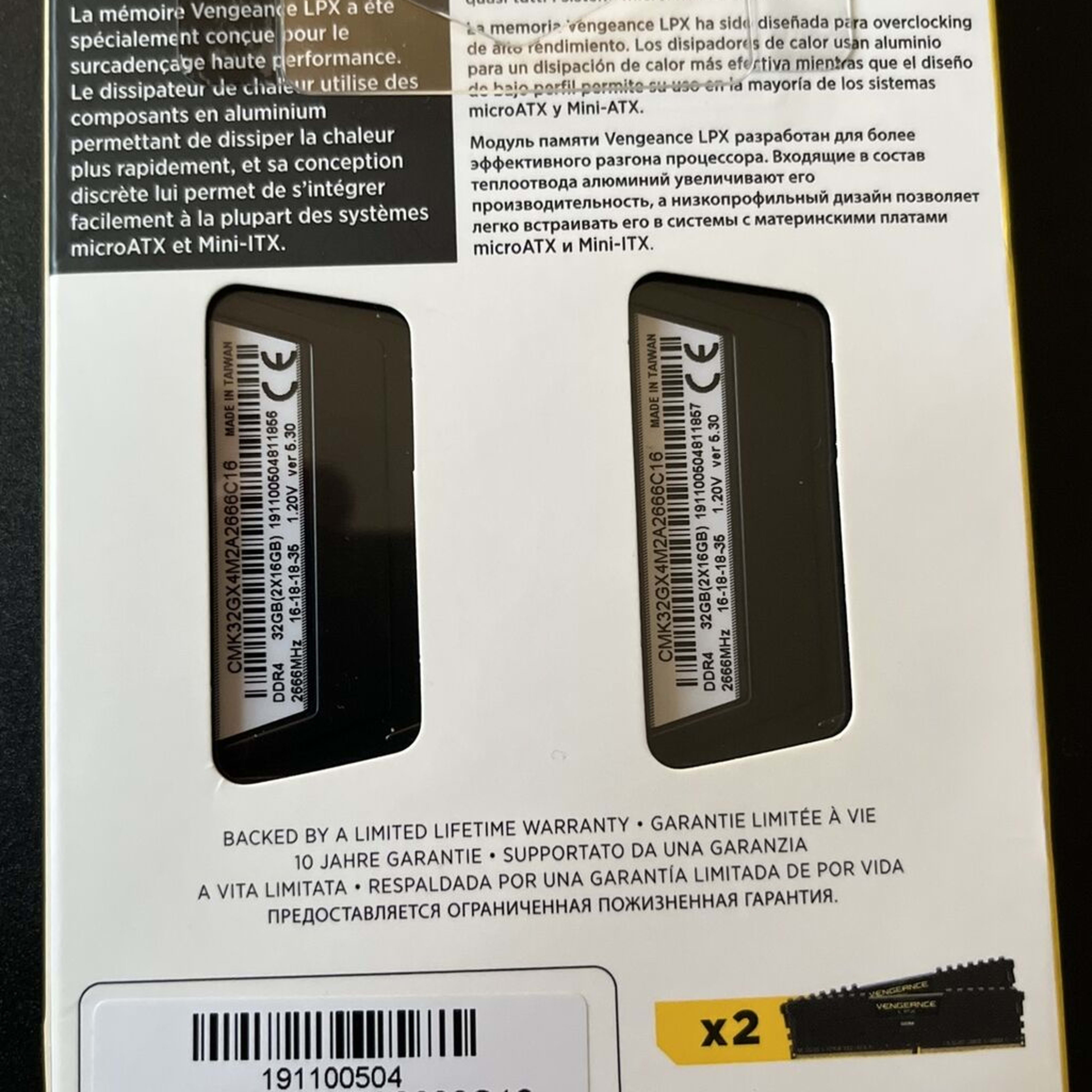 Corsair Vengeance LPX 32GB (2x16GB) DDR4 DRAM 2666MHz (PC4-21300) C16 Memory Kit