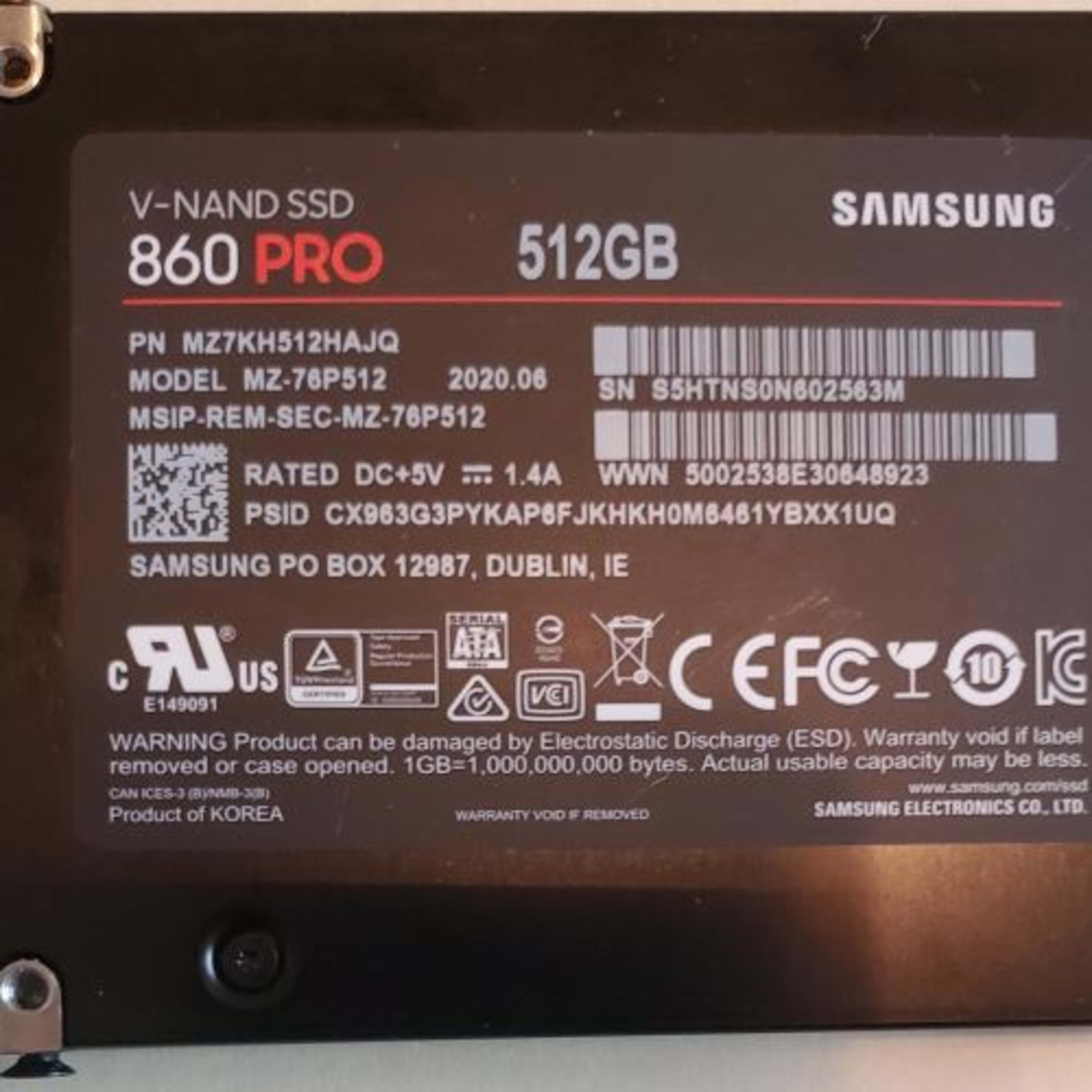 Samsung 860 PRO 512GB 2.5 Inch SATA III Internal SSD (MZ-76P512BW)