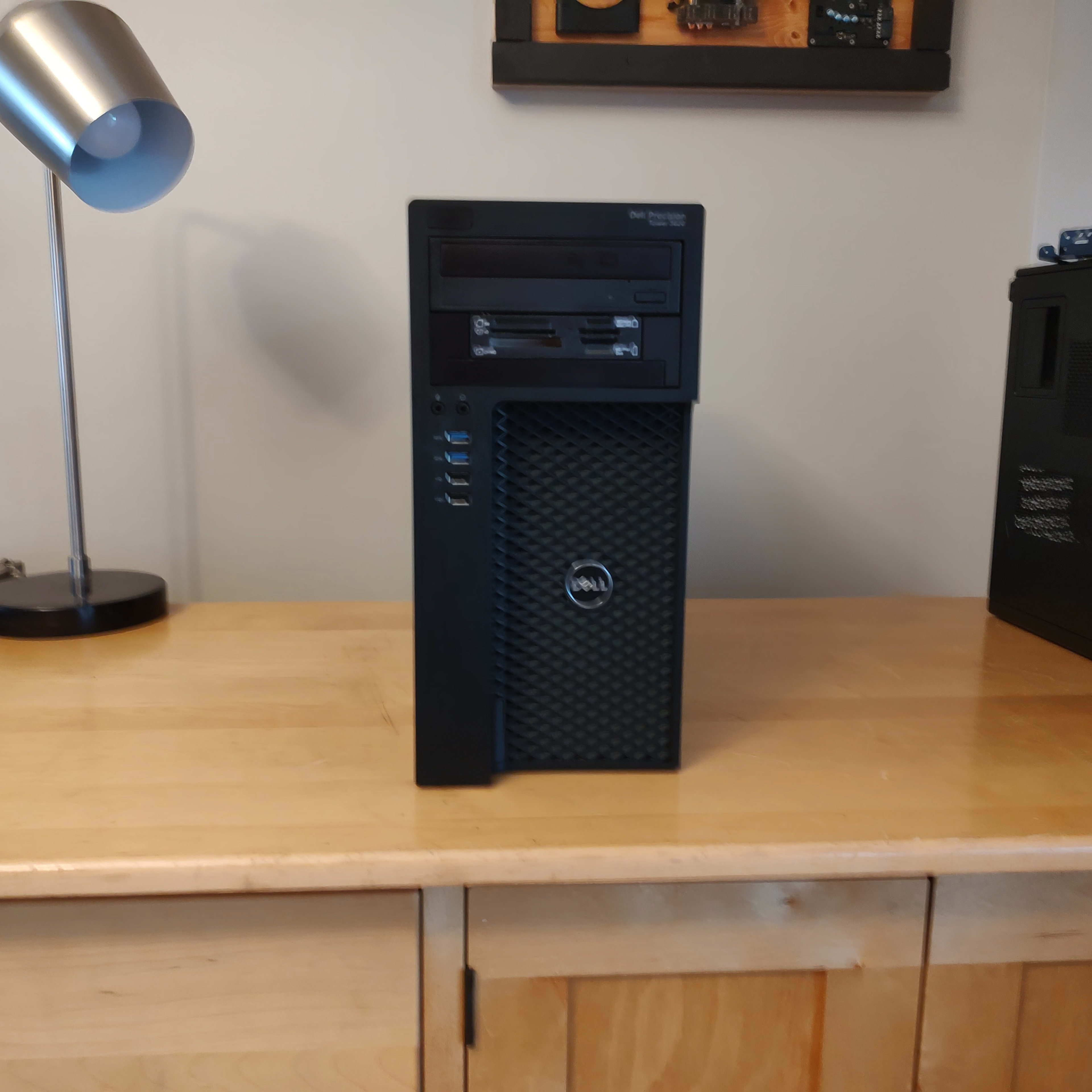 Gaming PC - i7 6700 Equiv. Xeon, RX 6600xt, 16GB RAM / 500GB SSD