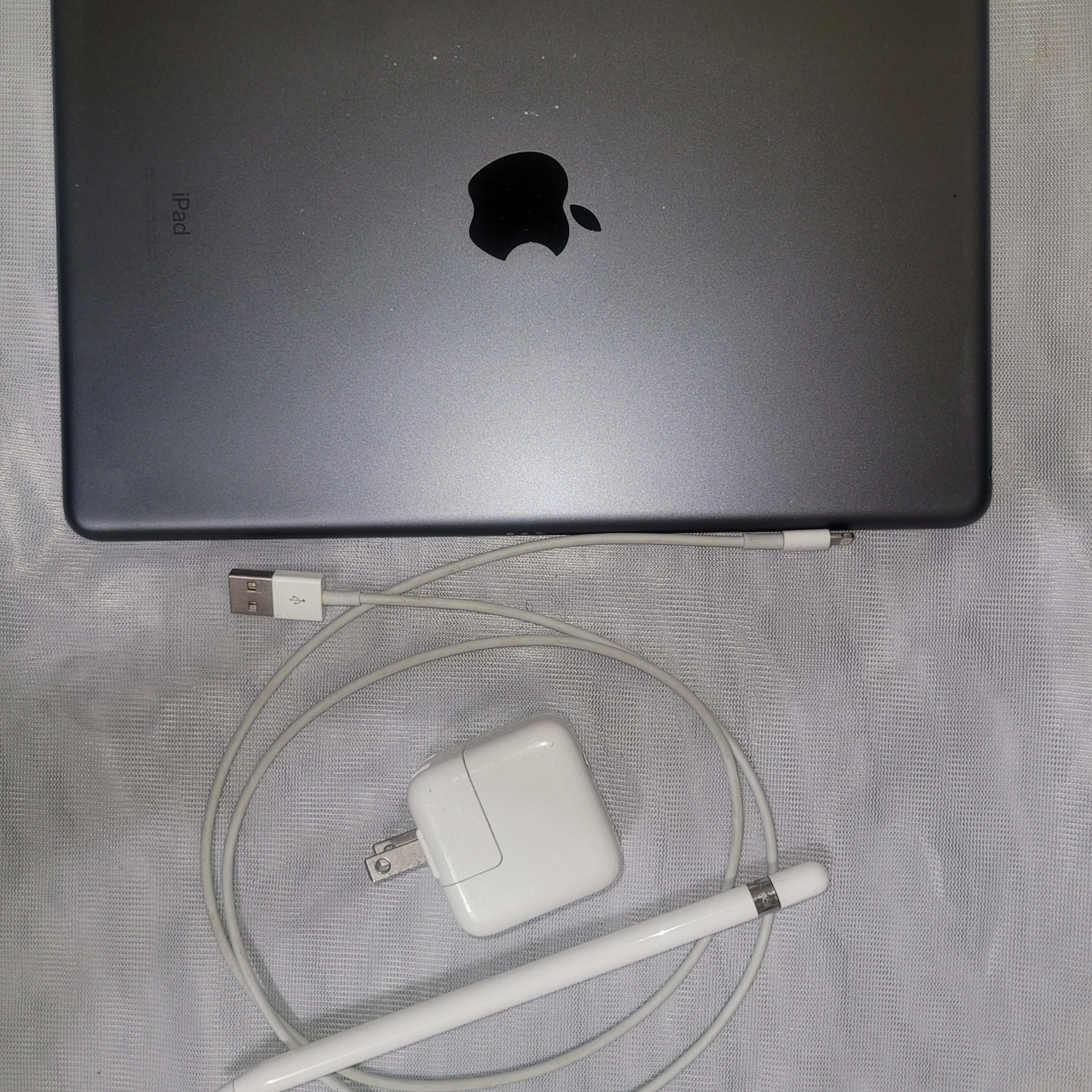 Apple Ipad 7th gen 32gb with Apple pencil 1st gen | Jawa Apple Ipad 7th gen 32gb with Apple pencil 1st gen | Jawa
