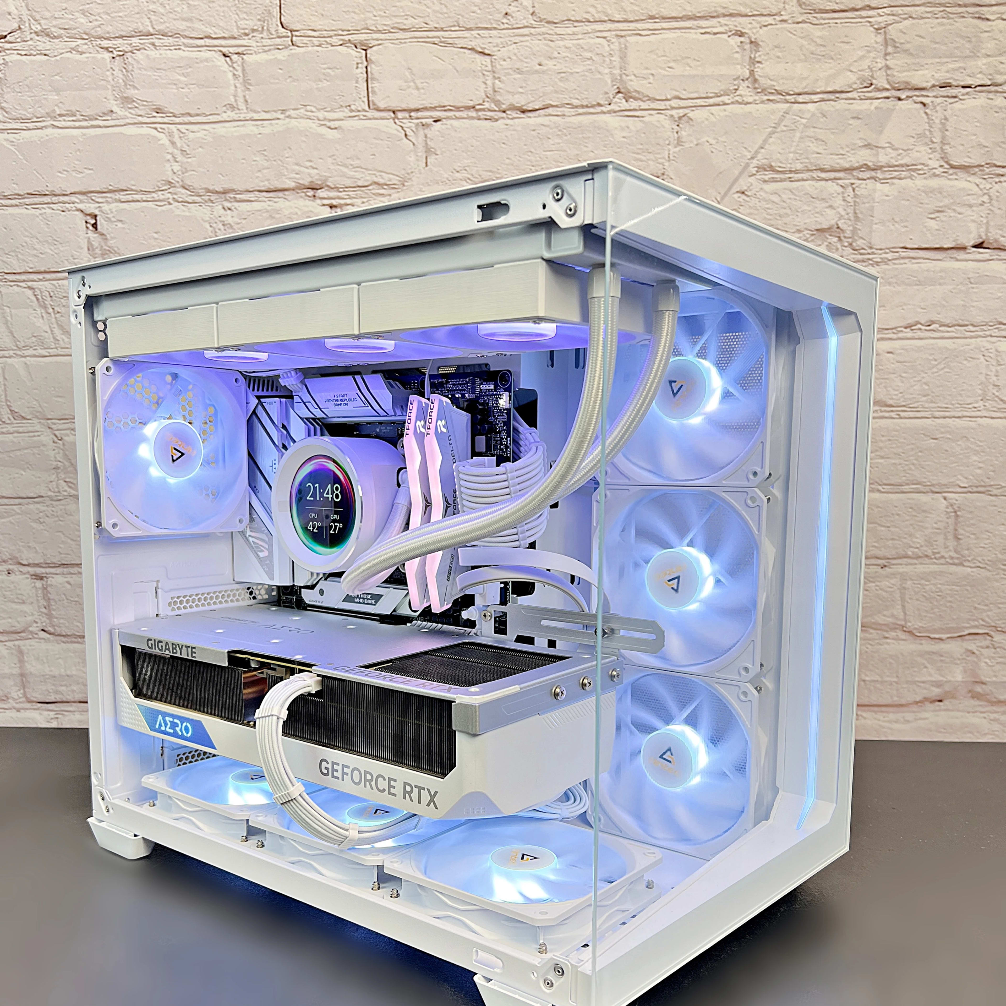 RTX 4080 Aero OC Ryzen 7 7800X3D 32GB DDR5 RAM 4TB M.2 Gaming PC 🤯