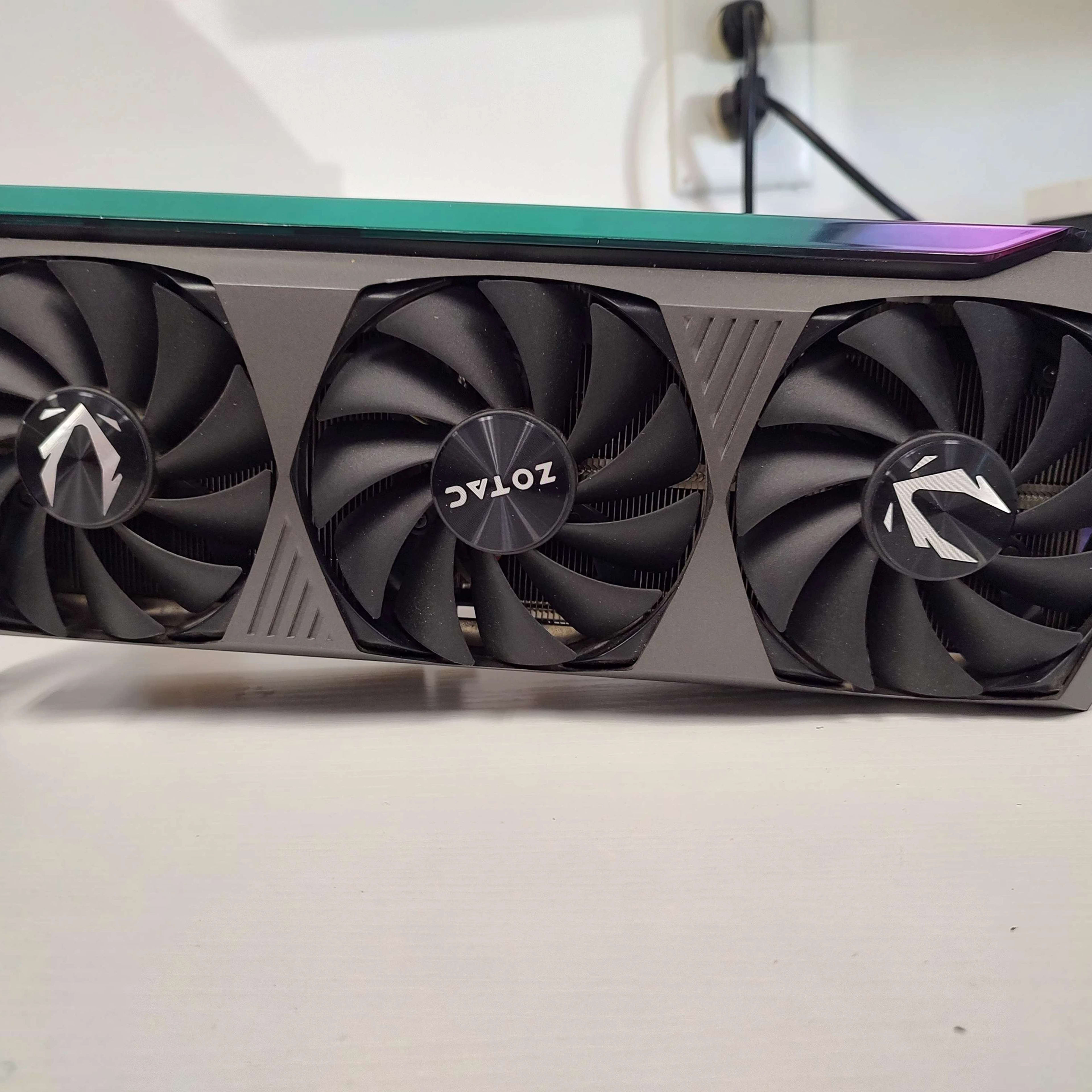 Zotac 3080TI AMP HOLO | Jawa