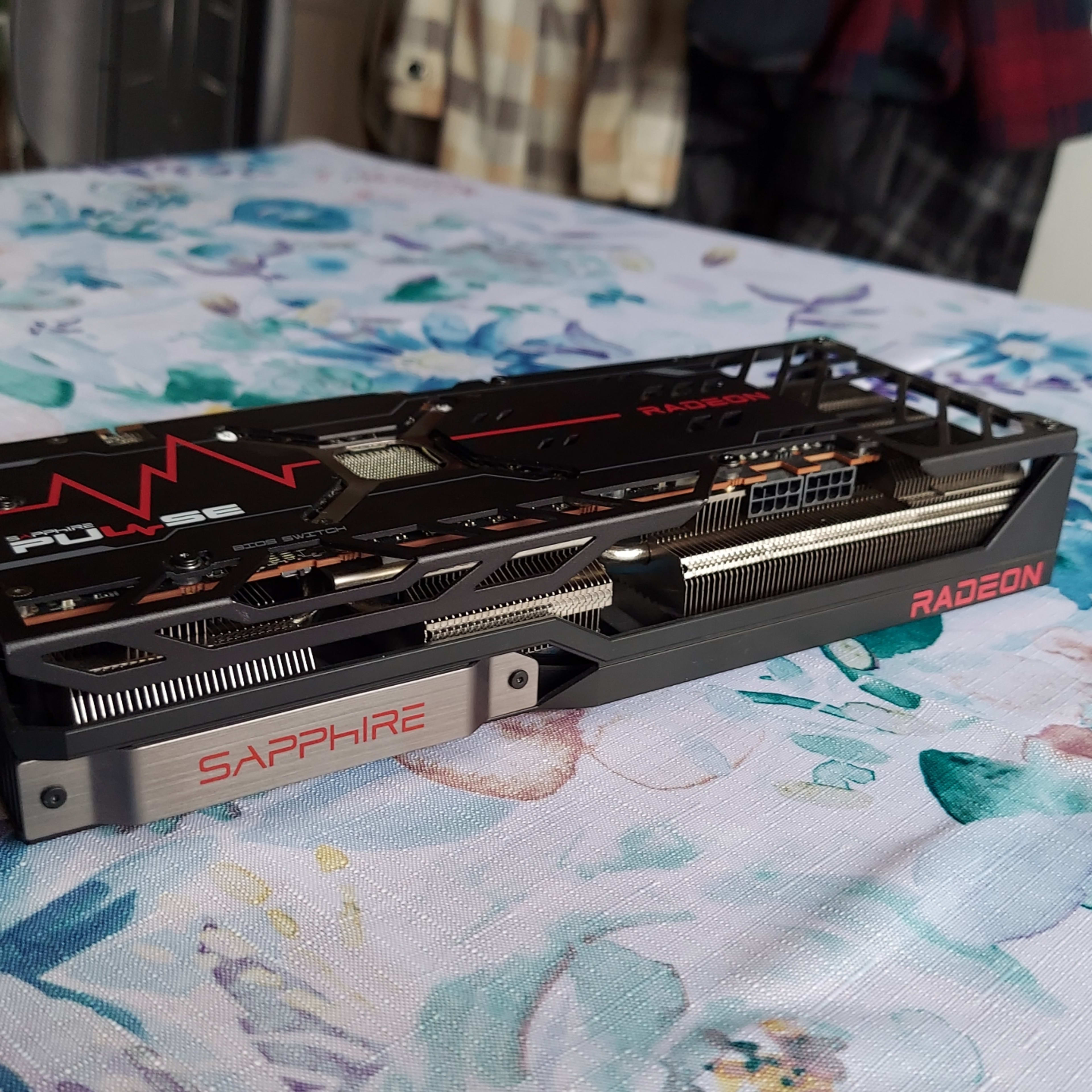 Sapphire PULSE Radeon RX 6800 16 GB | Jawa Sapphire PULSE Radeon RX 6800 16 GB | Jawa
