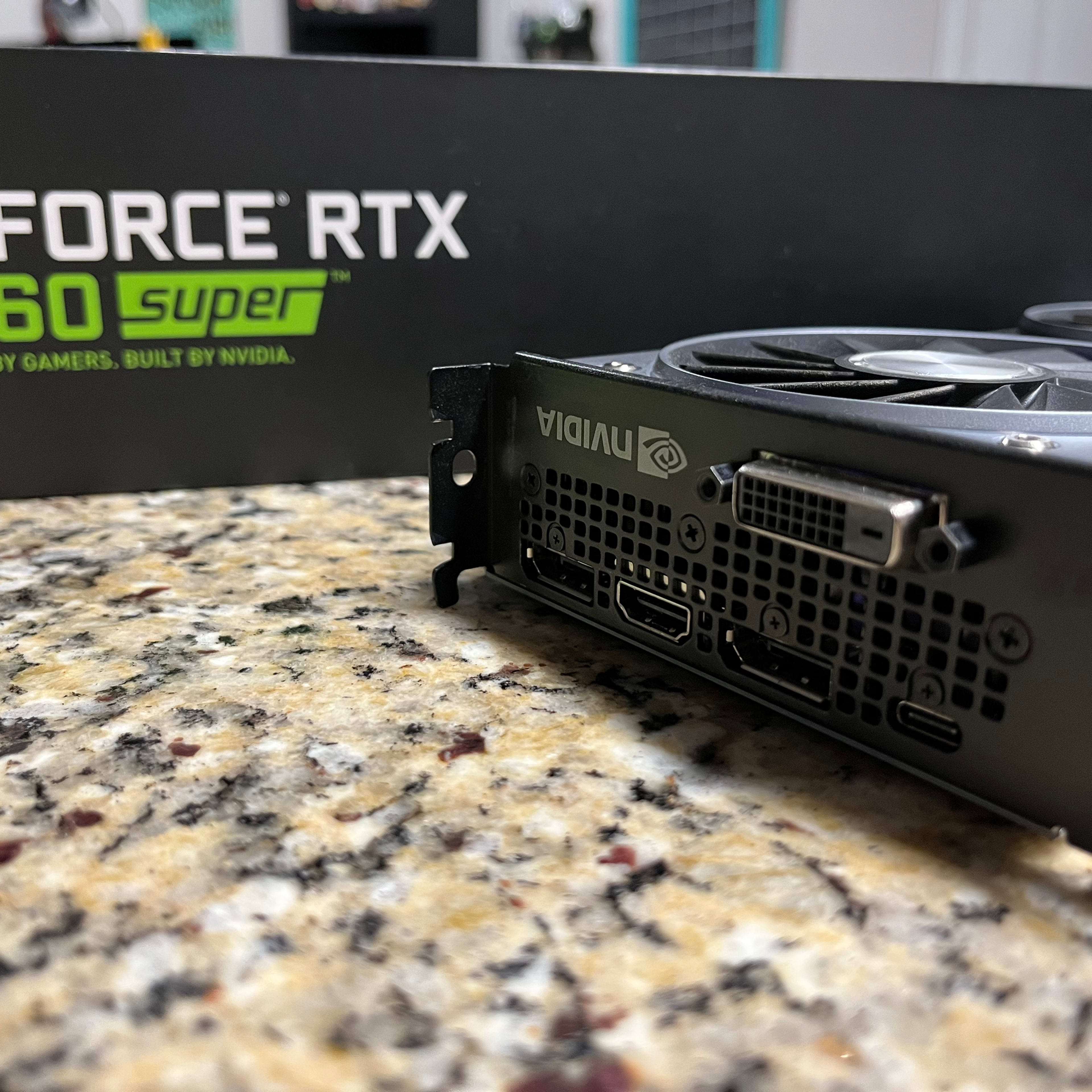 Nvidia RTX 2060 Super FE | Jawa