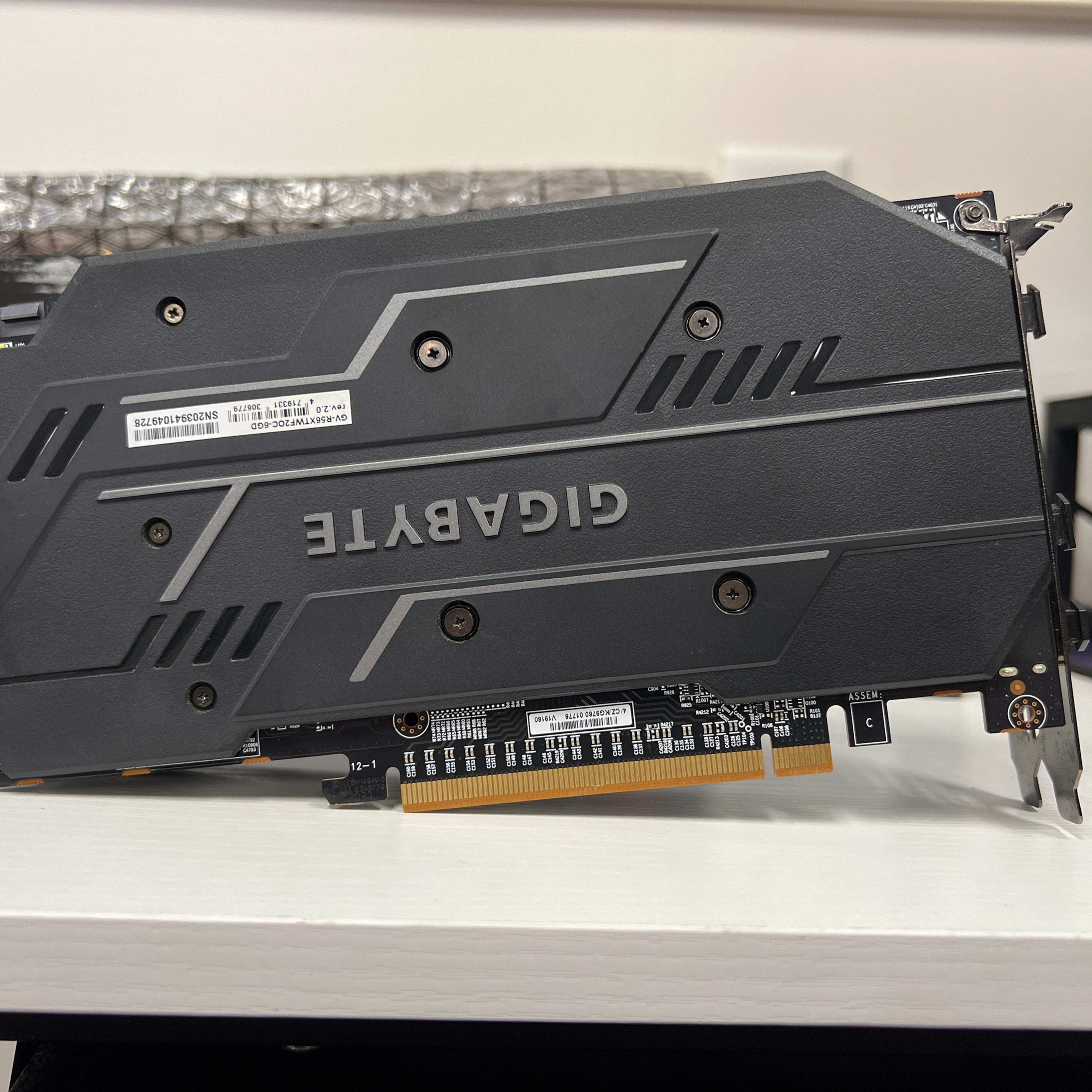 Gigabyte 5600XT Windforce OC v2