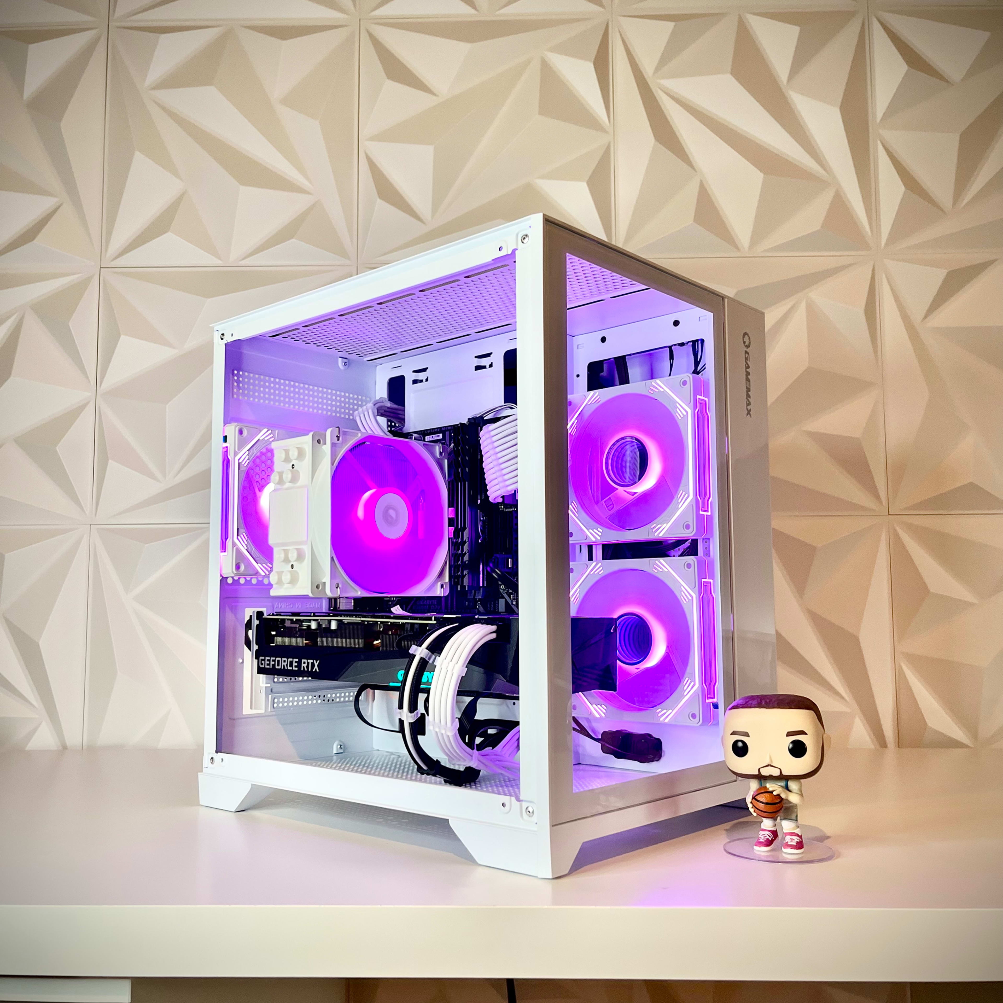 White RTX 3070 + i7 Gaming PC NEW *175+FPS*