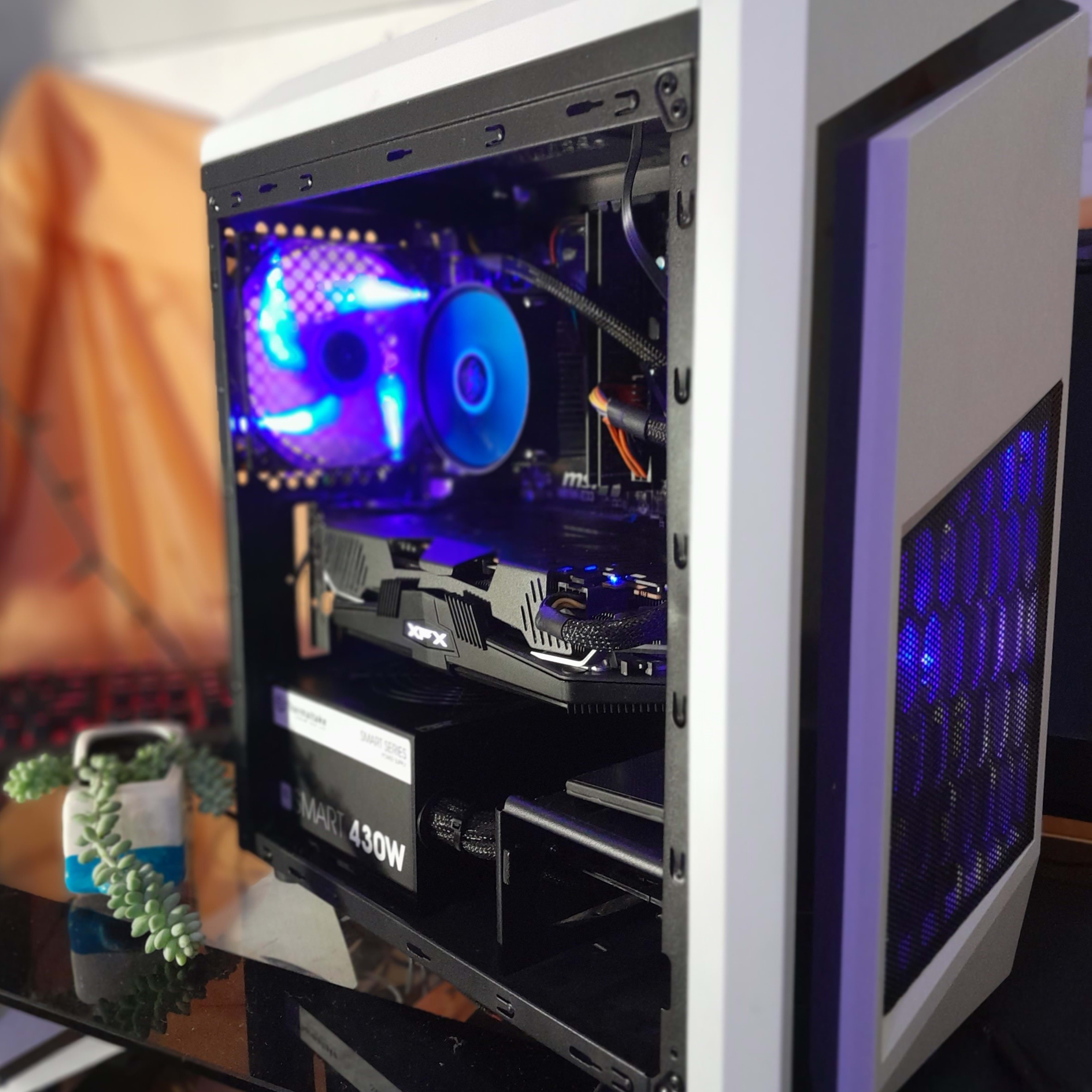 AAA gaming pc! i7-4790k with RX 5600XT and 222 gb SSD. BONUS 60HZ TV! Fortnite, MW3 2023 ready!