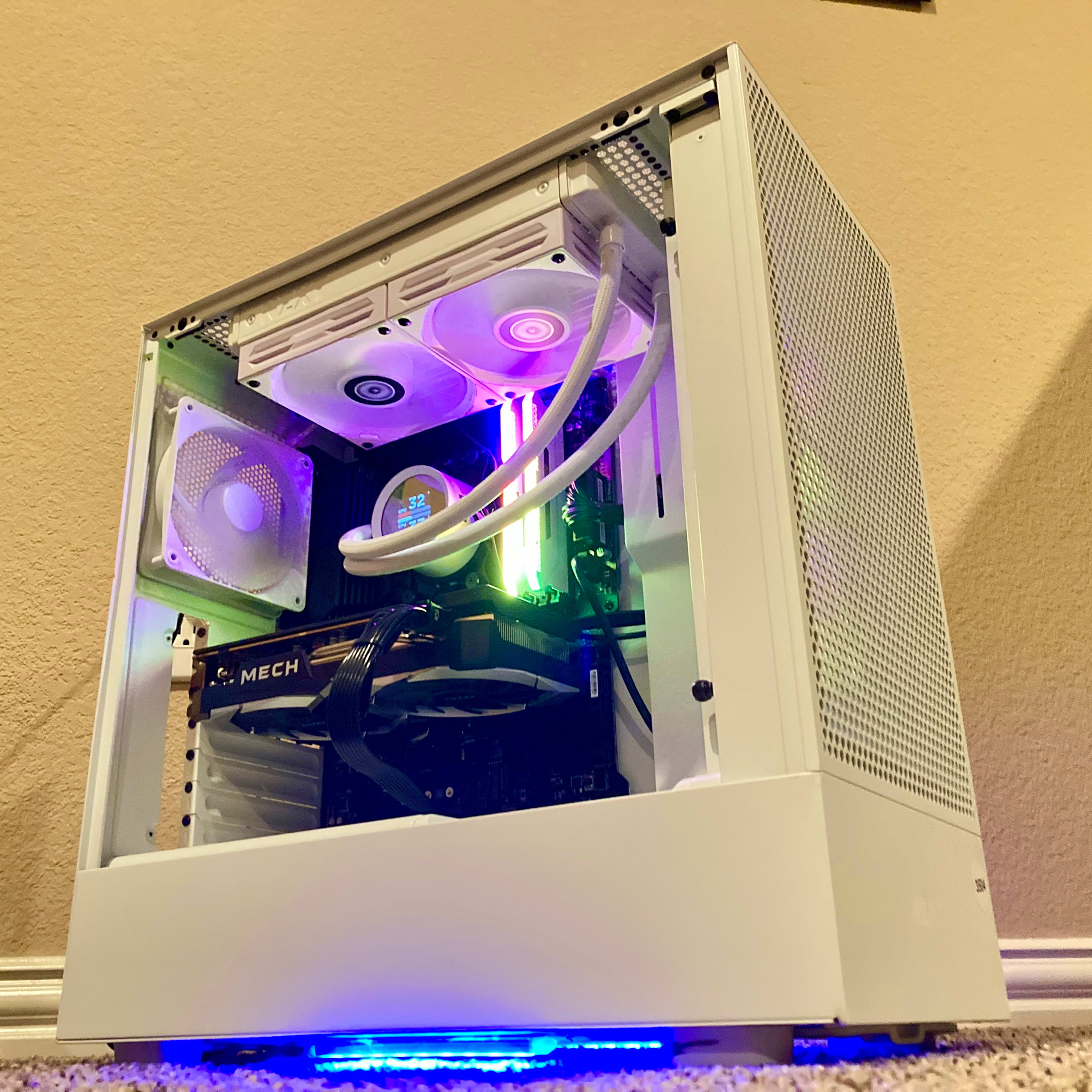 White Gaming, PC (new) 2024 NZXT Jawa