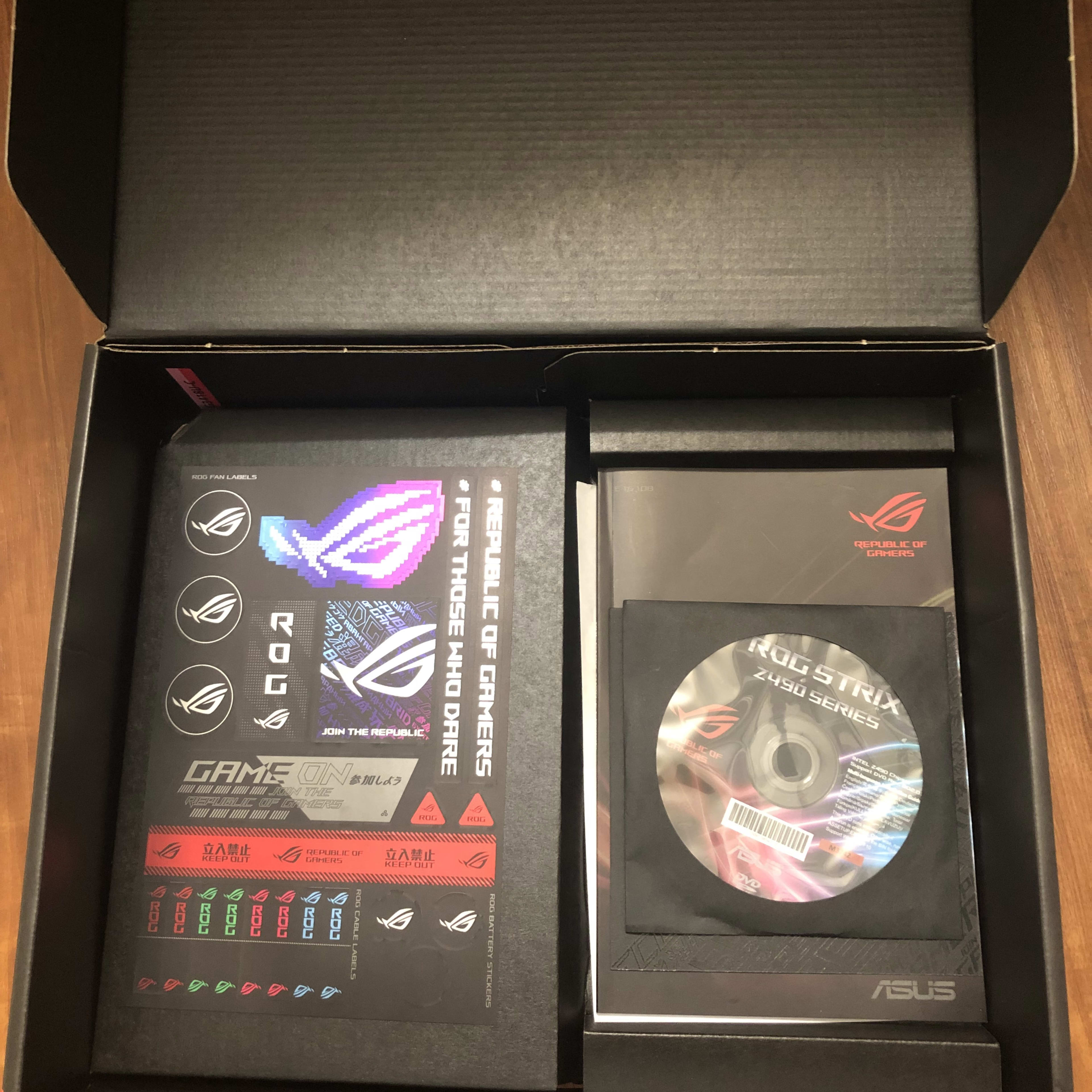 Combo: I7-10700k + Asus Z490E + 32GB RAM (3200mhz) + 1TB HHD Combo: I7-10700k + Asus Z490E + 32GB RAM (3200mhz) + 1TB HHD