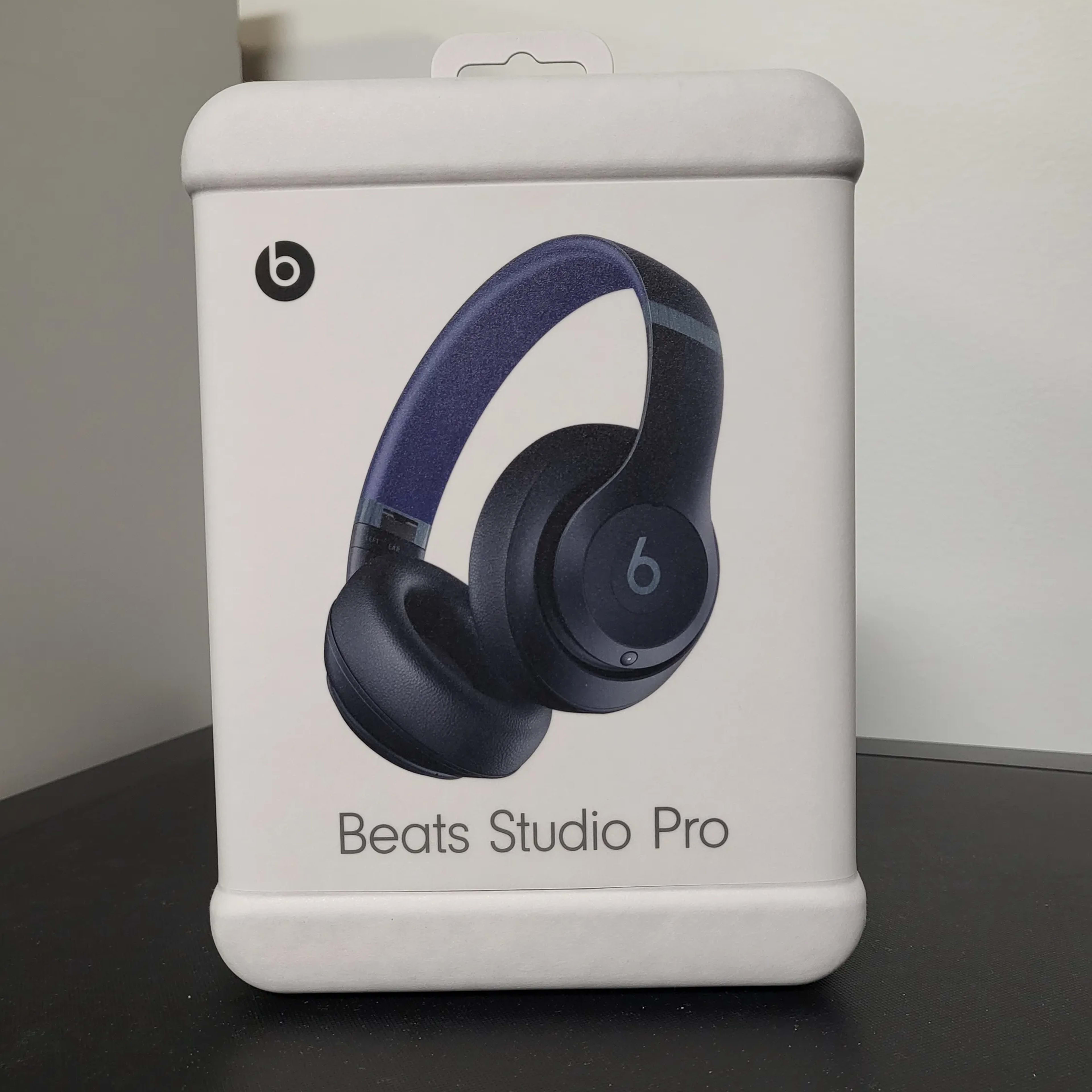 新品同等】Beats Studio Pro ワイヤレス ヘッドホン ネイビー 新品同等】Beats Studio Pro ワイヤレス ヘッドホン ネイビー
