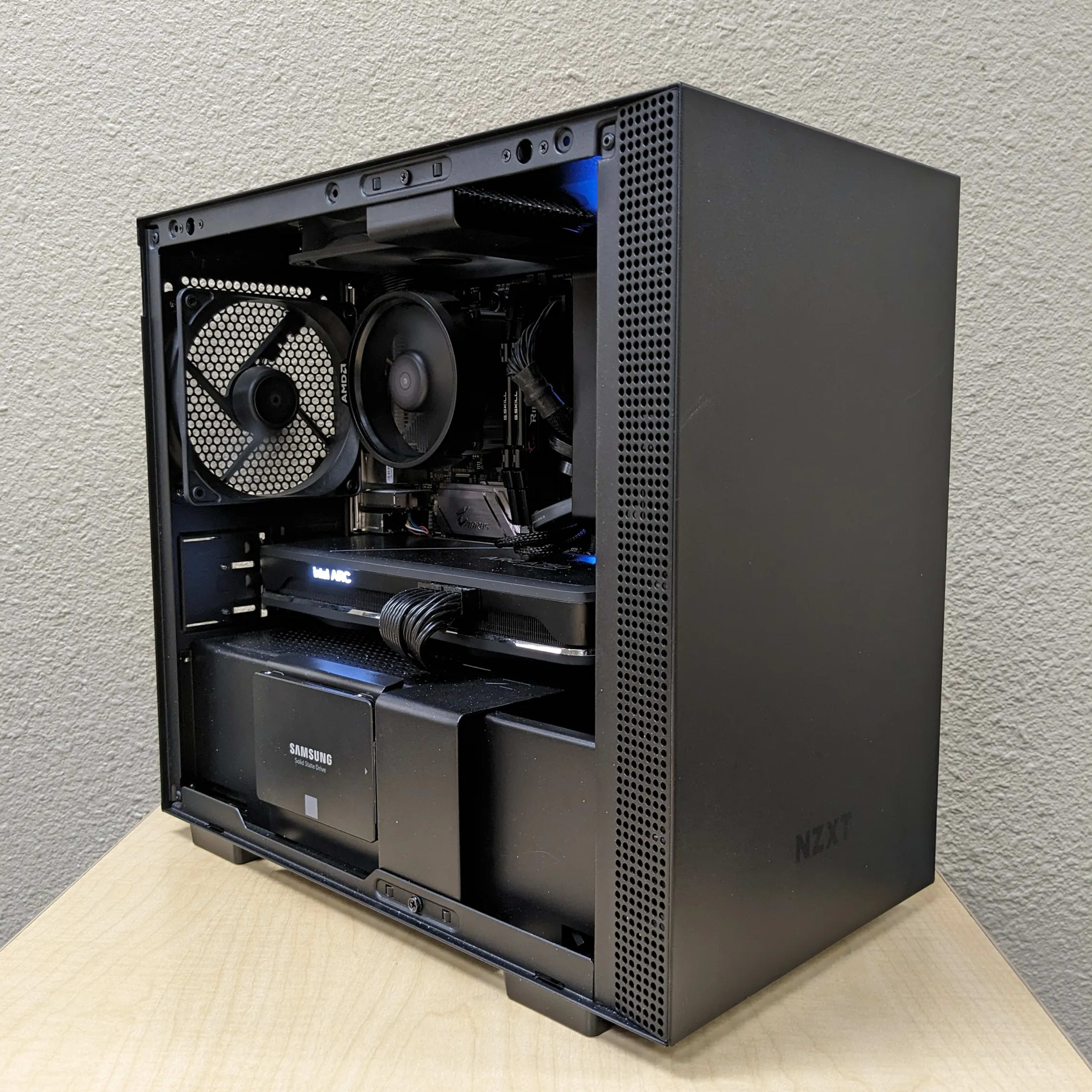 Dark Alchemist - NZXT Gaming PC SFF - New