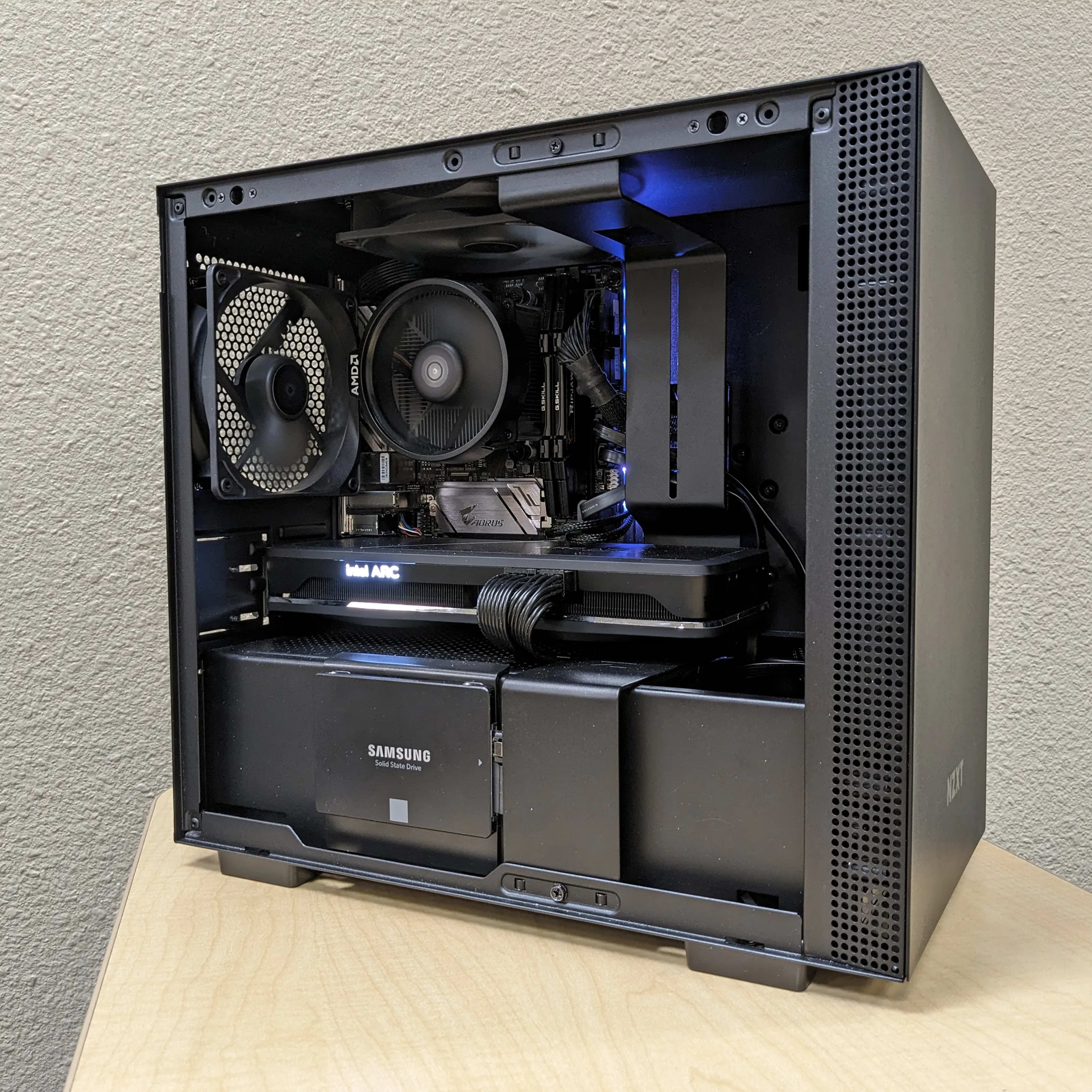 Dark Alchemist - NZXT Gaming PC SFF - New