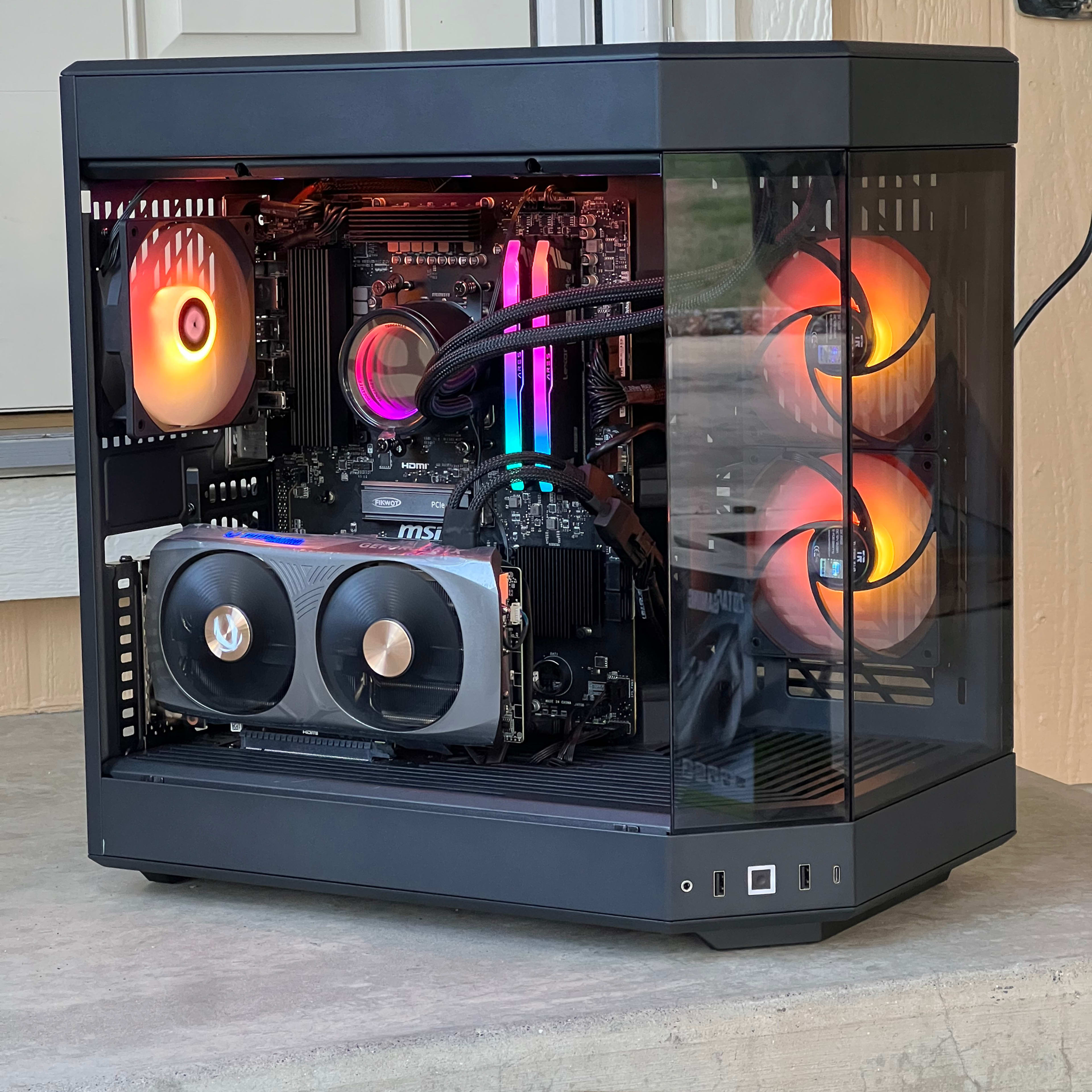 ⬛️Black HYTE⬛️ rtx 3080, ryzen 5 7600x, 32GB 6400mhz | Jawa ⬛️Black HYTE⬛️ rtx 3080, ryzen 5 7600x, 32GB 6400mhz | Jawa