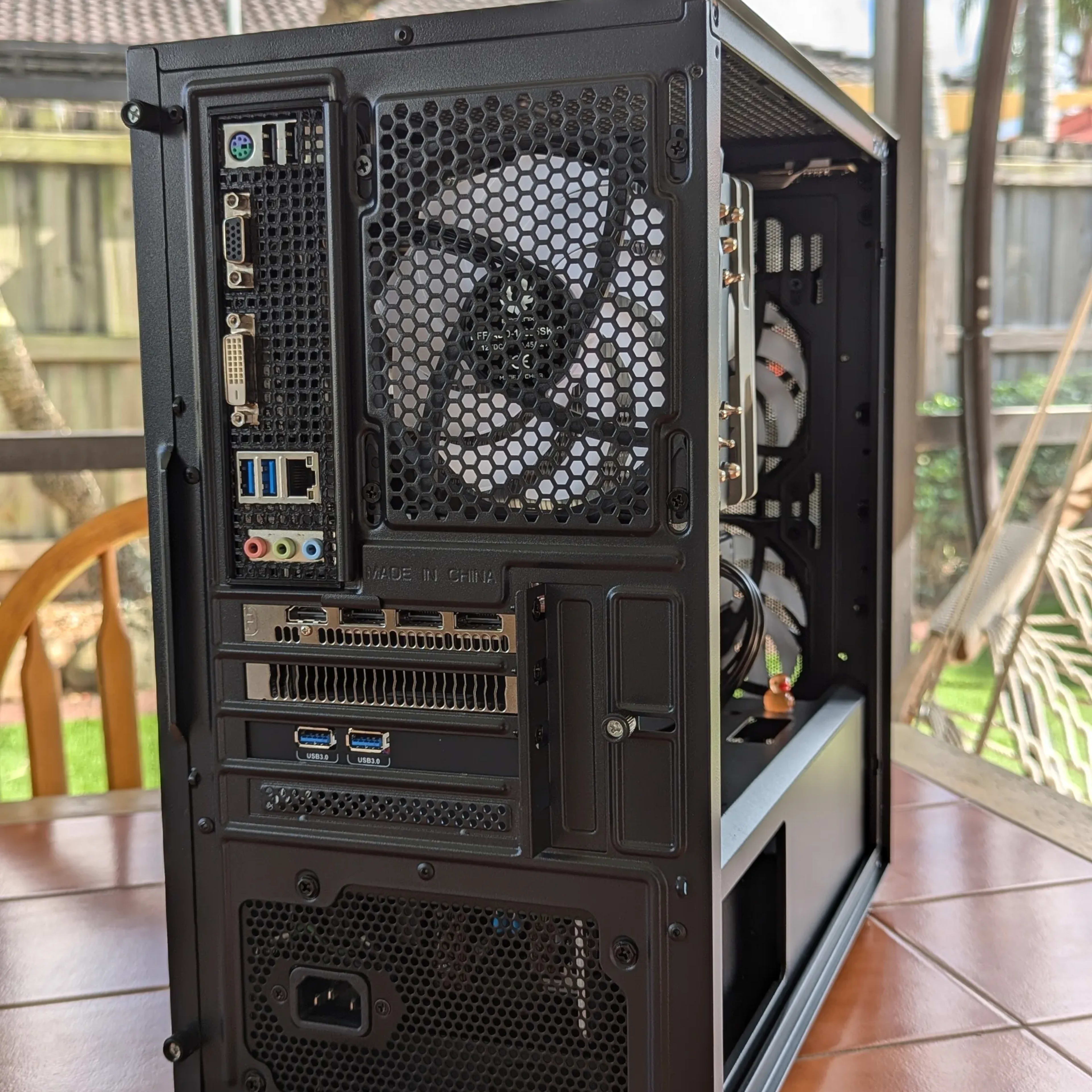 T3chDucky - Elemental - RX 580 8GB i7 4790 16GB RAM | Jawa T3chDucky - Elemental - RX 580 8GB i7 4790 16GB RAM | Jawa
