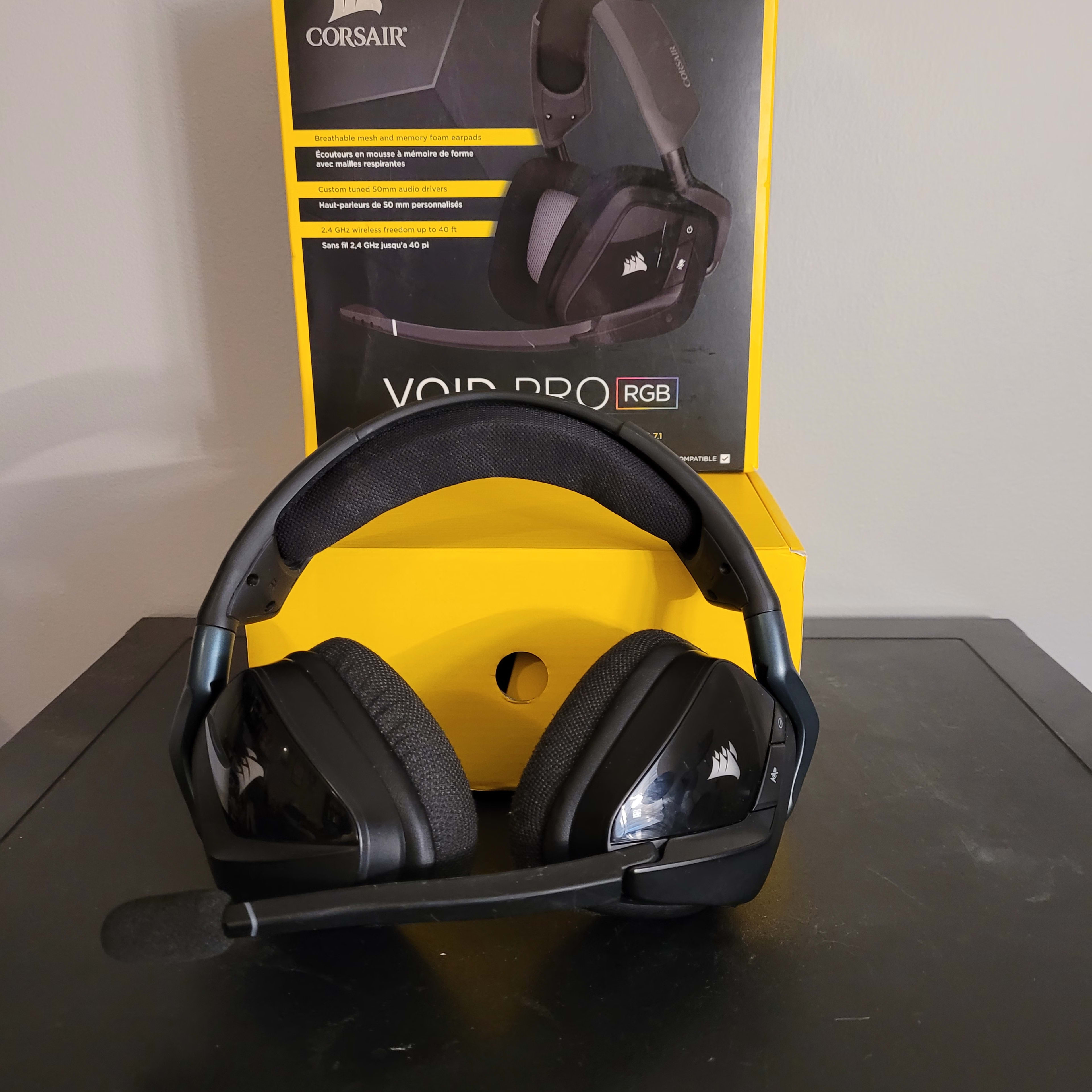 Corsair Void Pro RGB Wireless Gaming Headset