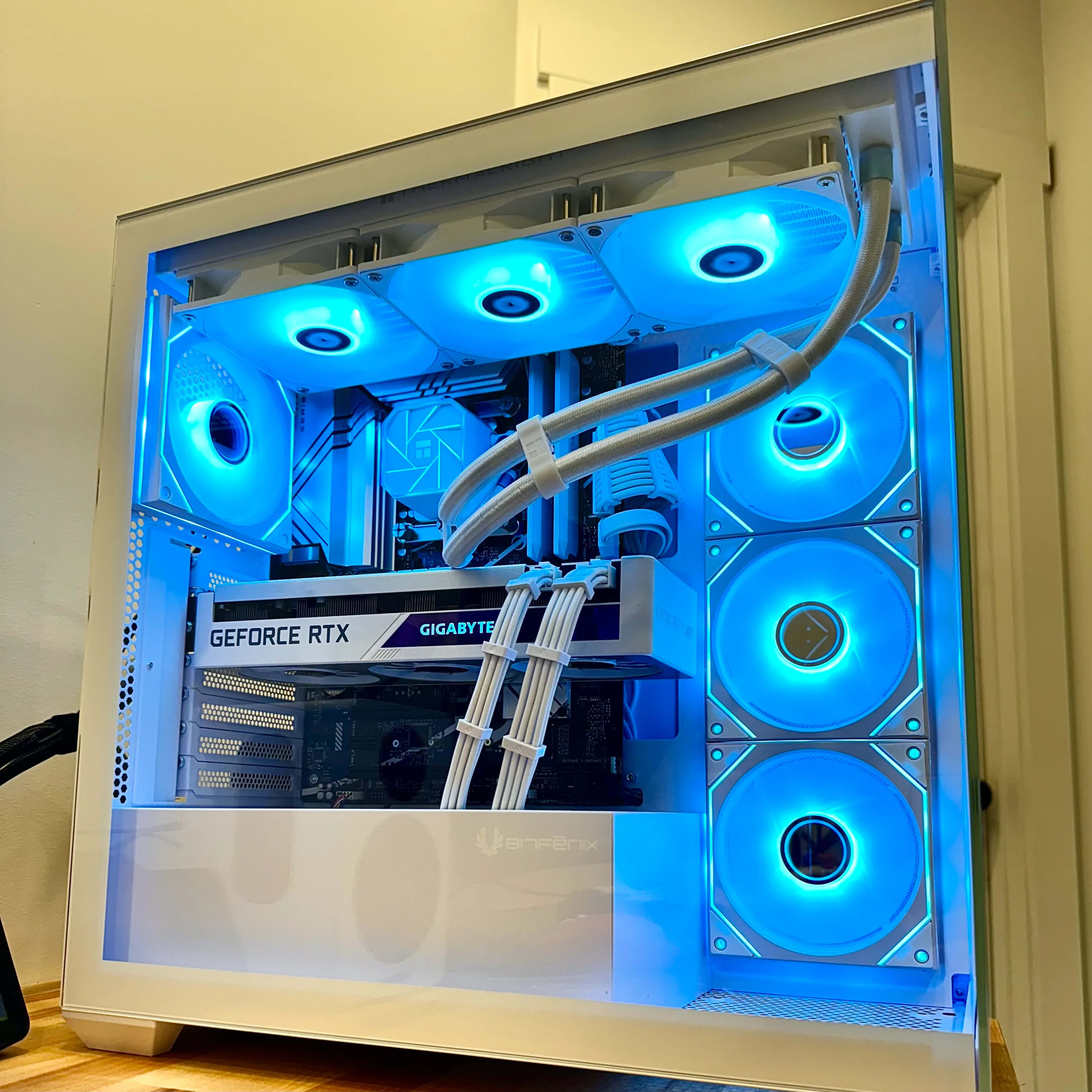 ❄️Cyberfrost❄️ RTX 3070 + I5 12600K White Gaming PC | Jawa ❄️Cyberfrost❄️ RTX 3070 + I5 12600K White Gaming PC | Jawa
